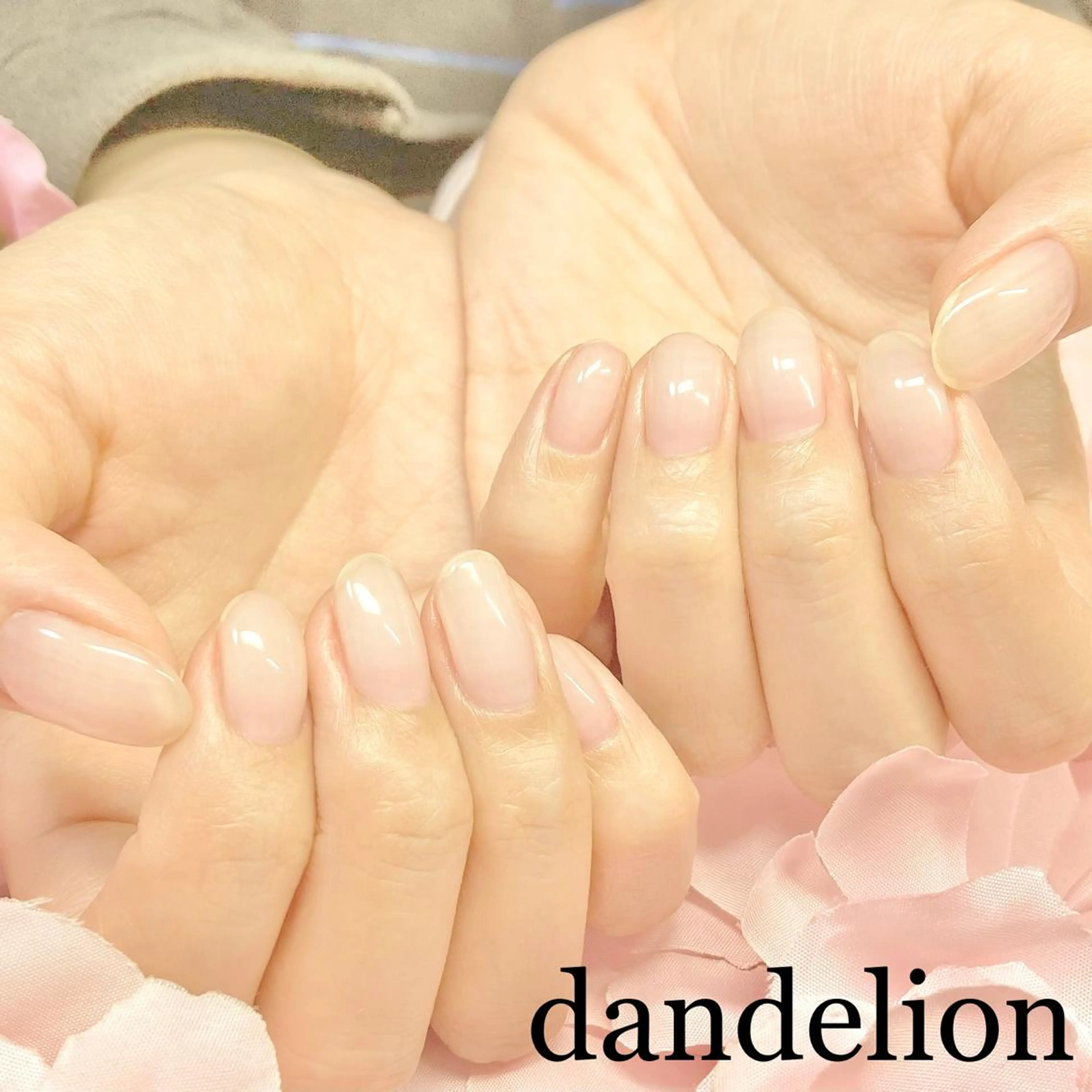 ネイル ハンドネイル ハンドケア dandelion ダンデライオンのネイルデザイン