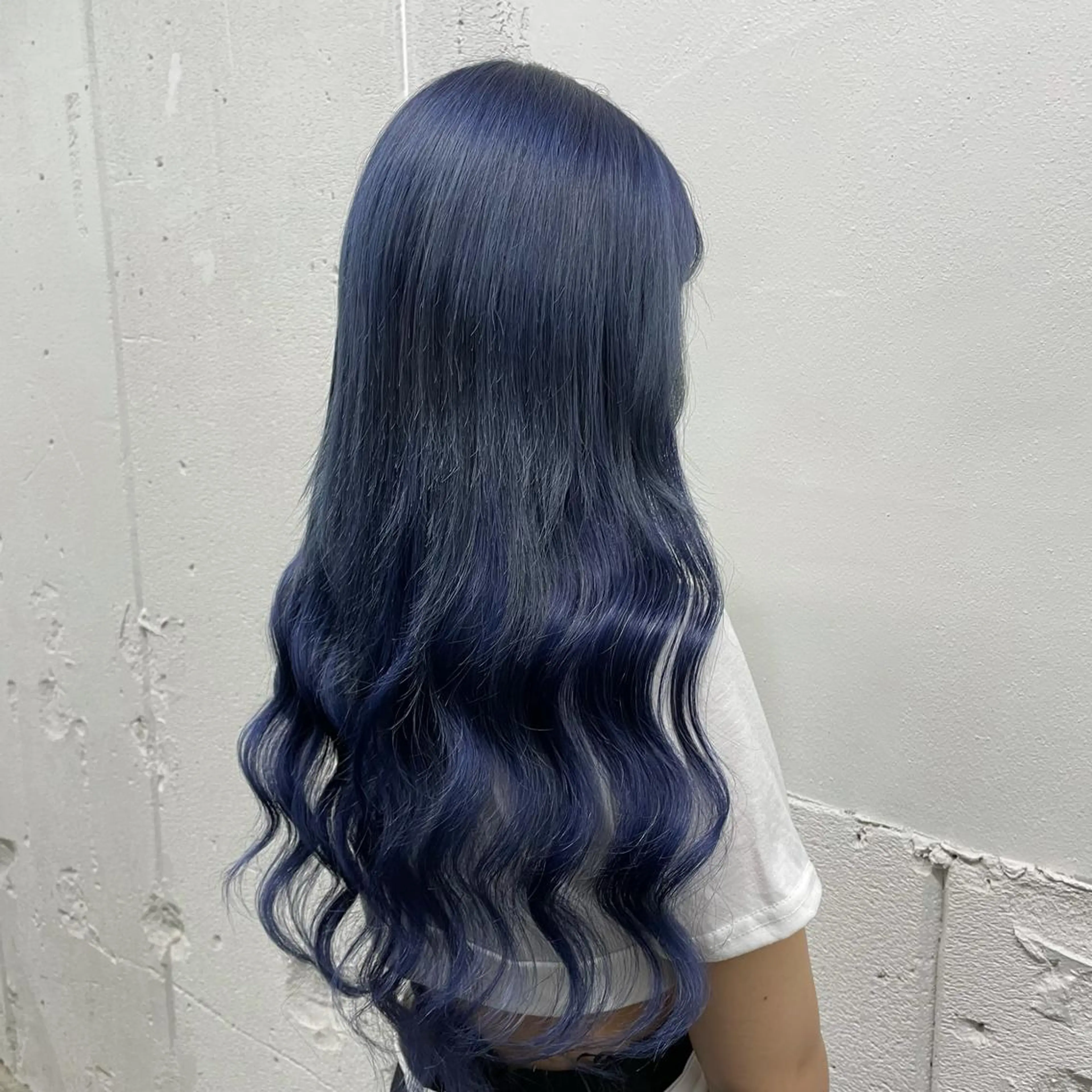 ロング カラー シールエクステ バレイヤージュ ミストバング ブルーカラー ブルーラベンダー ヘアカラー エクステ 🧡艶髪ちゅるん髪 🫧🧡YUKI❄️のヘアスタイル