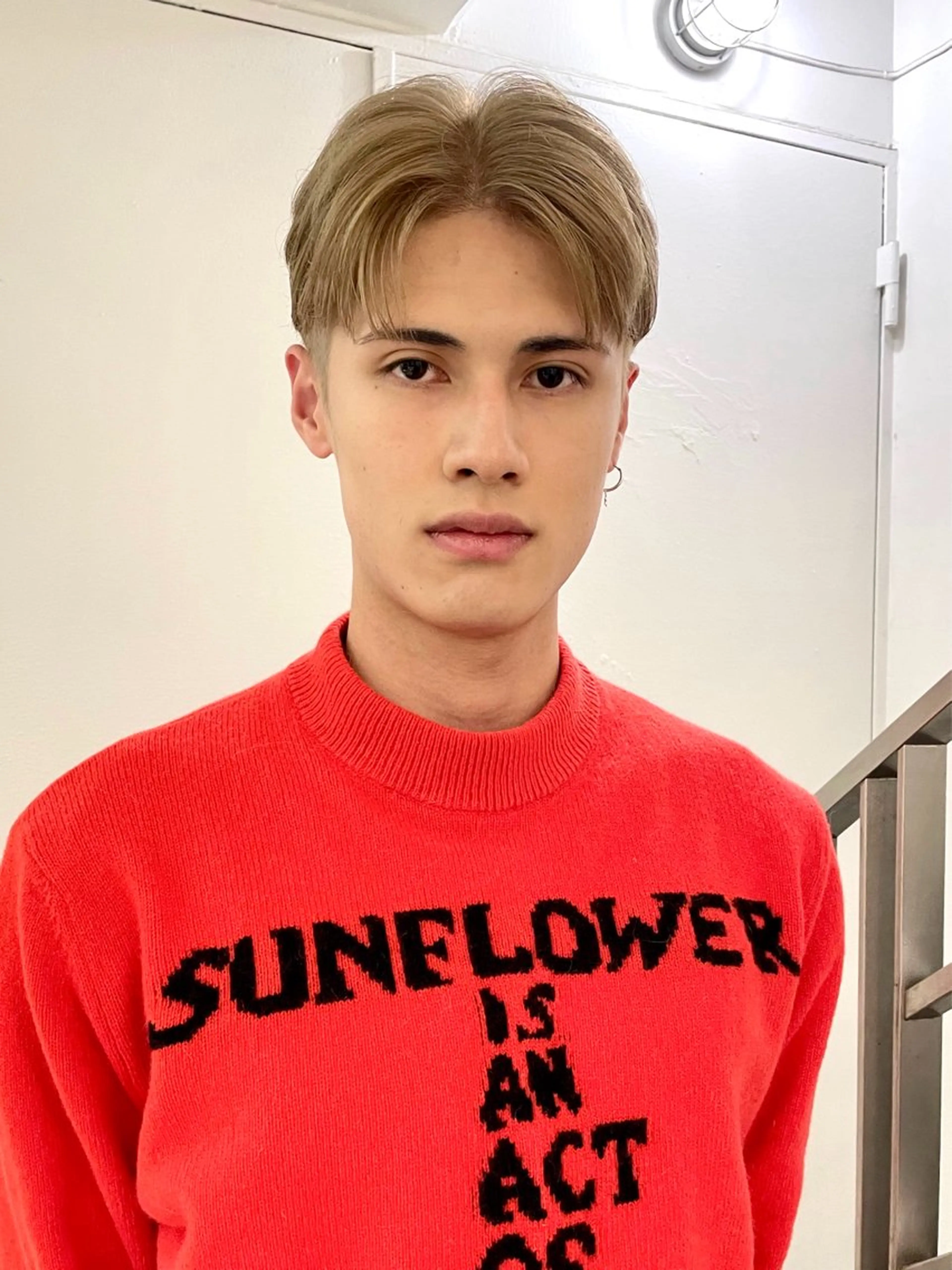 ショート カラー メンズ メンズブリーチ メンズハイライト メンズハイトーン メンズインナーカラー メンズパーマ カット ヘアカラー トリートメント スパイラルパーマ 🌐hina⭐️のヘアスタイル