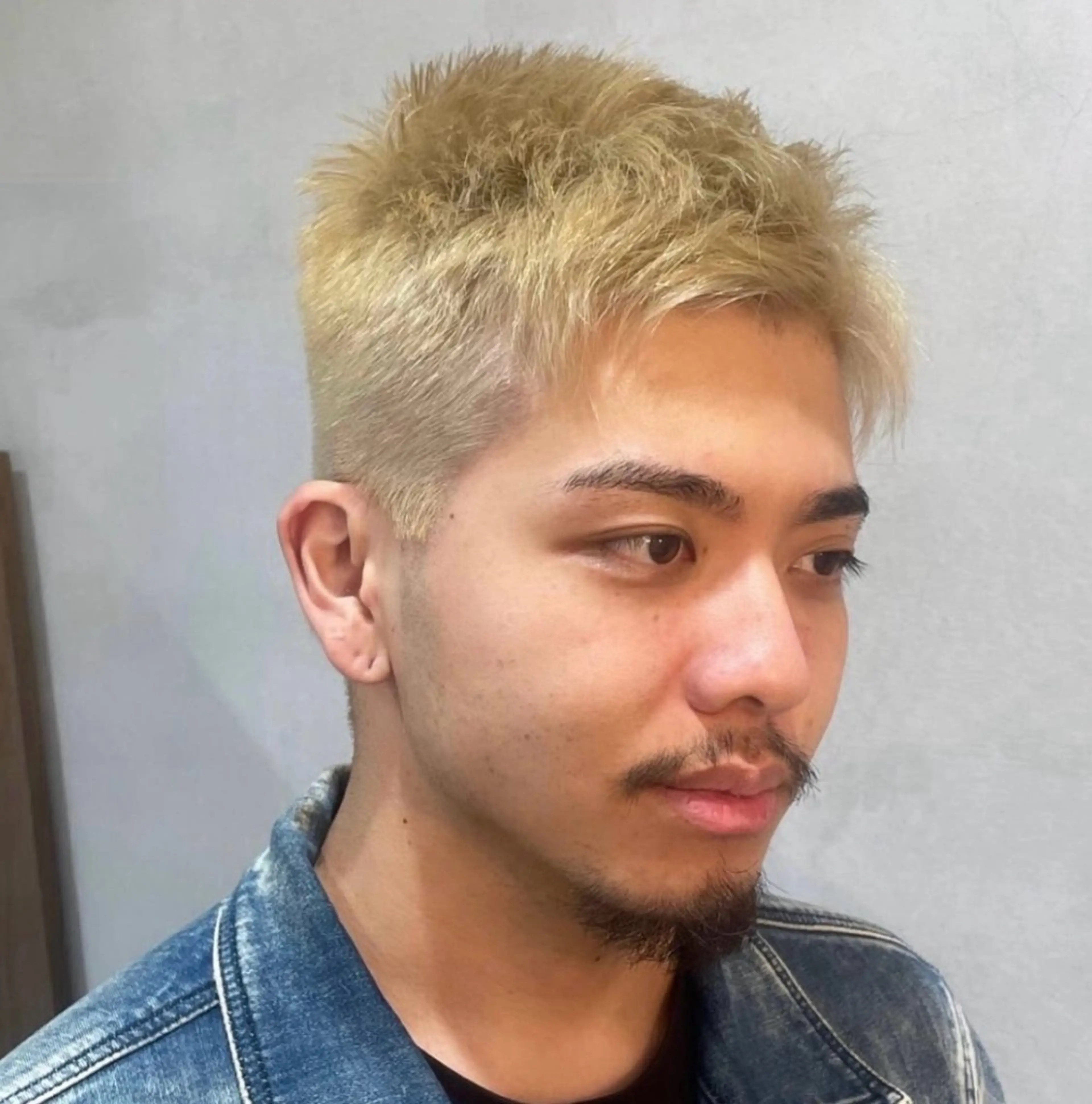 ショート カラー メンズ ルプラボウ りく/艶カラーのヘアスタイル