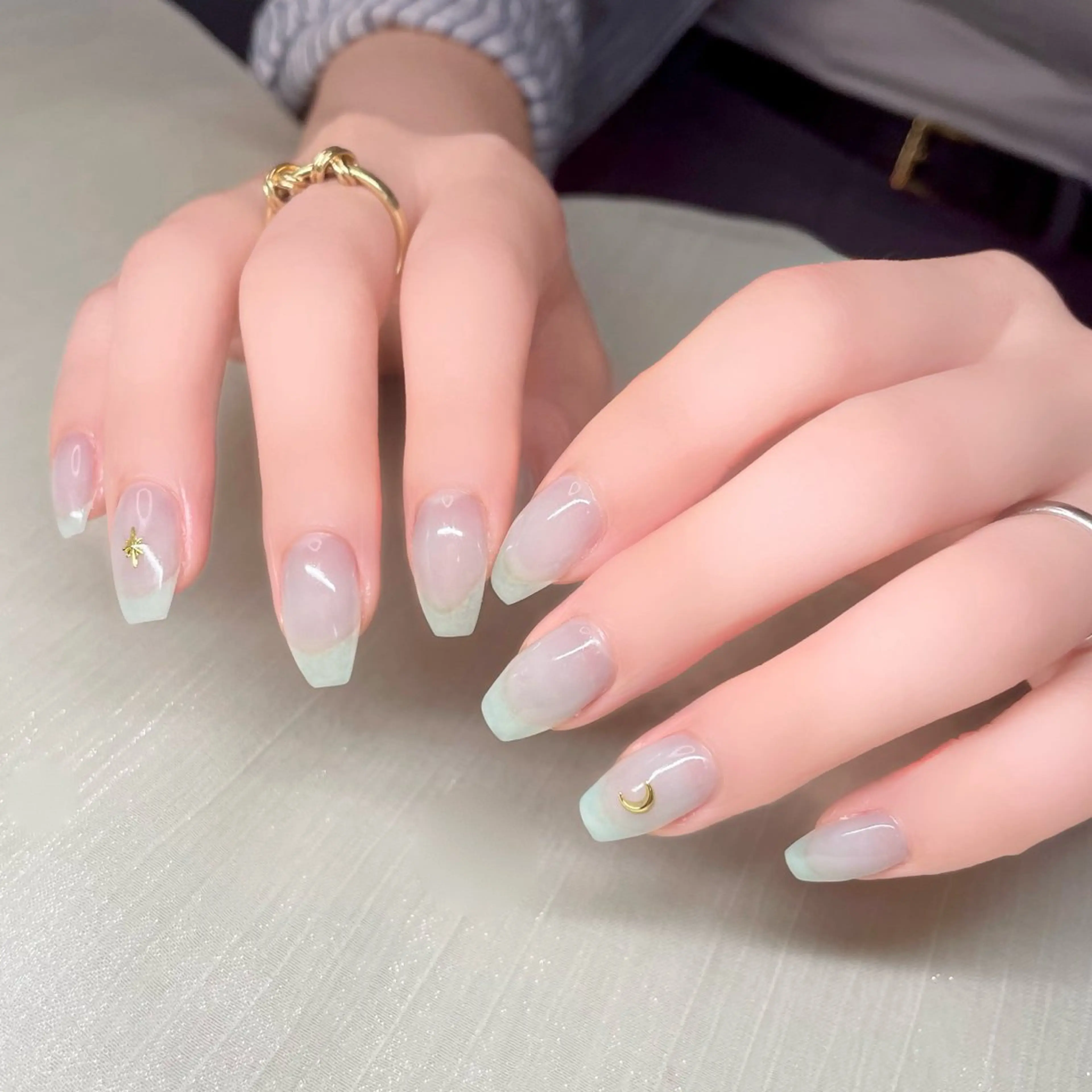 ネイル ハンドネイル Nailist suzuのネイルデザイン