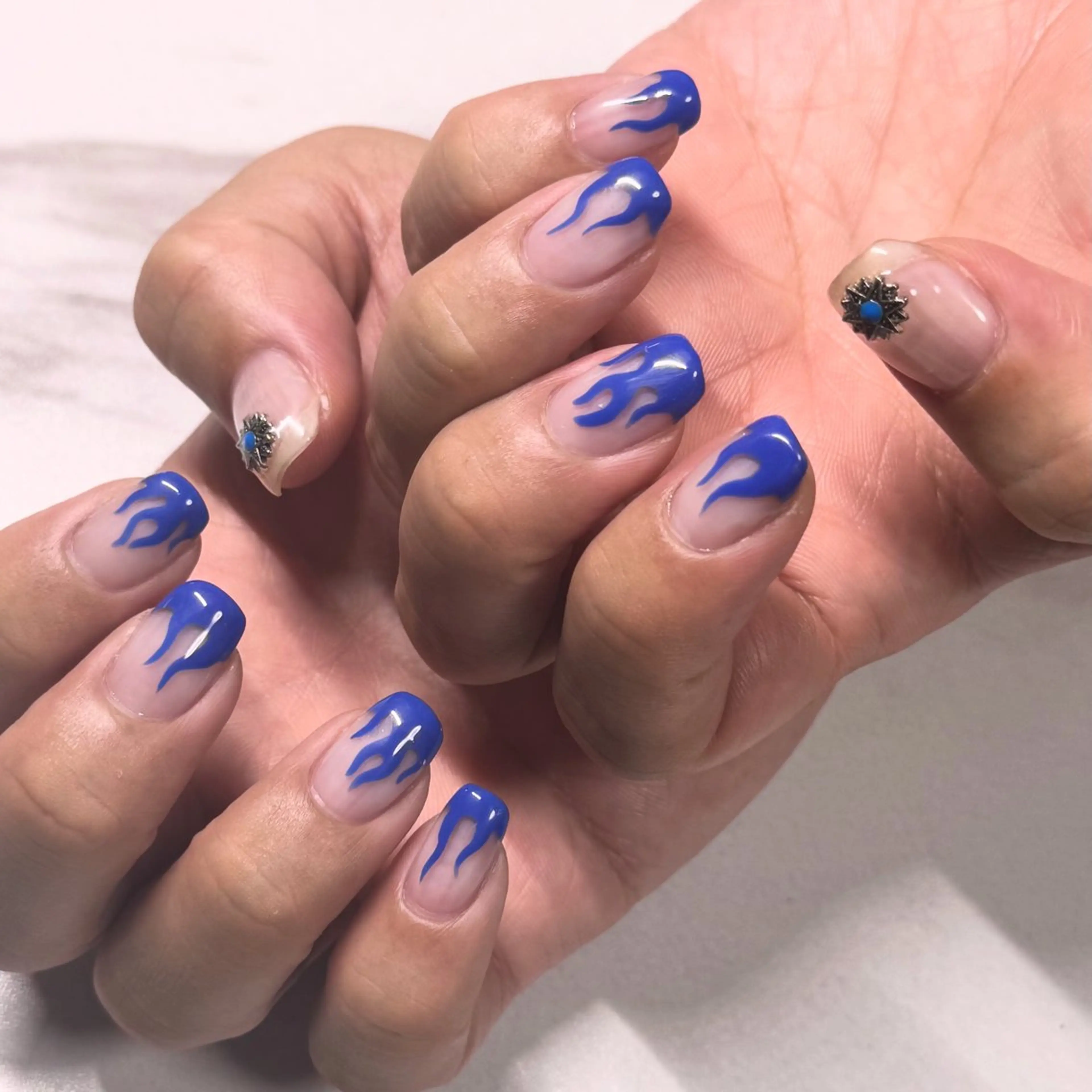 ネイル riri nailのネイルデザイン