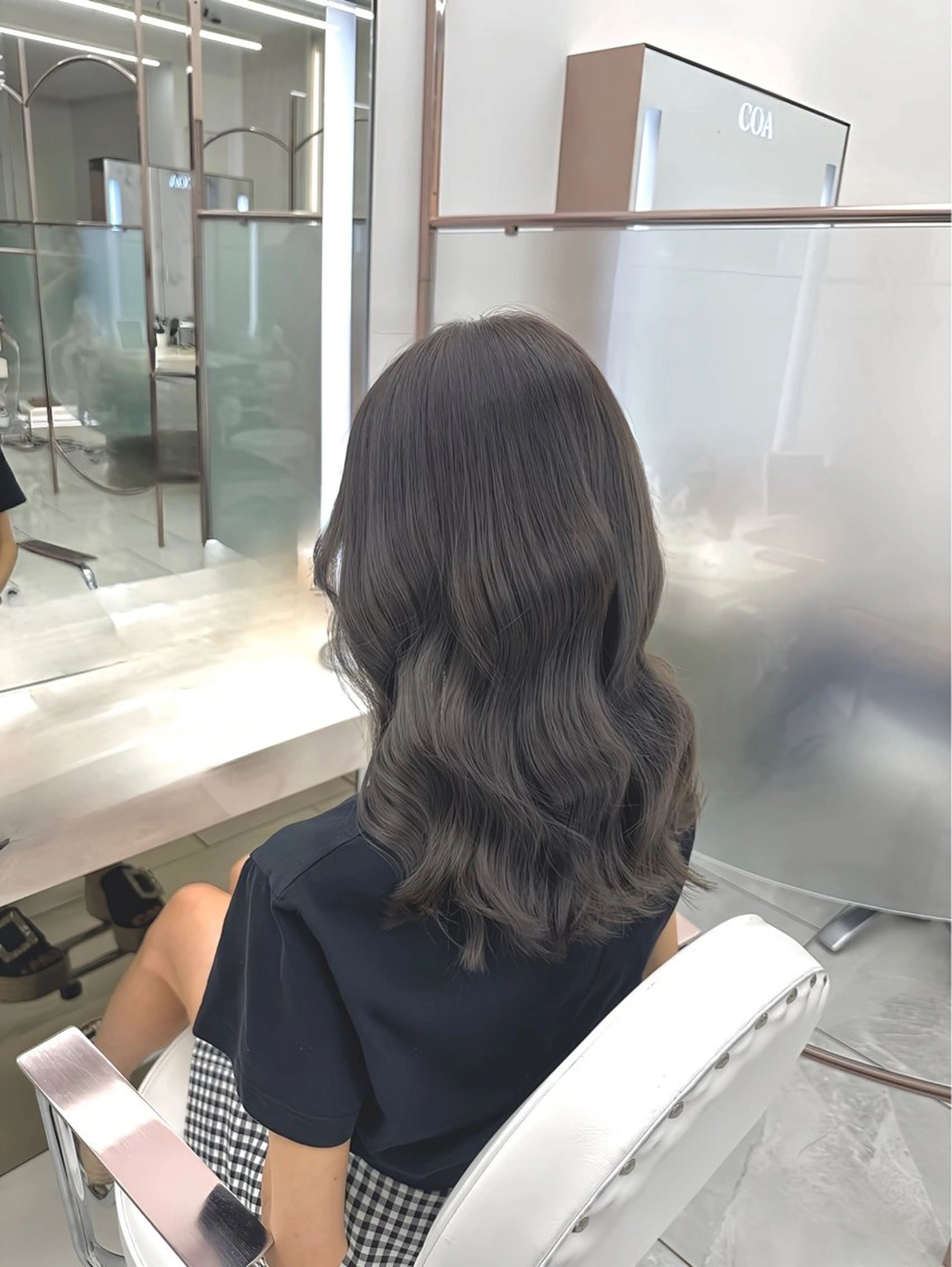 カラー ブリーチ グレージュ ブリーチなしカラー 銀座☀️ボブ美容師 佐藤ルイのヘアスタイル