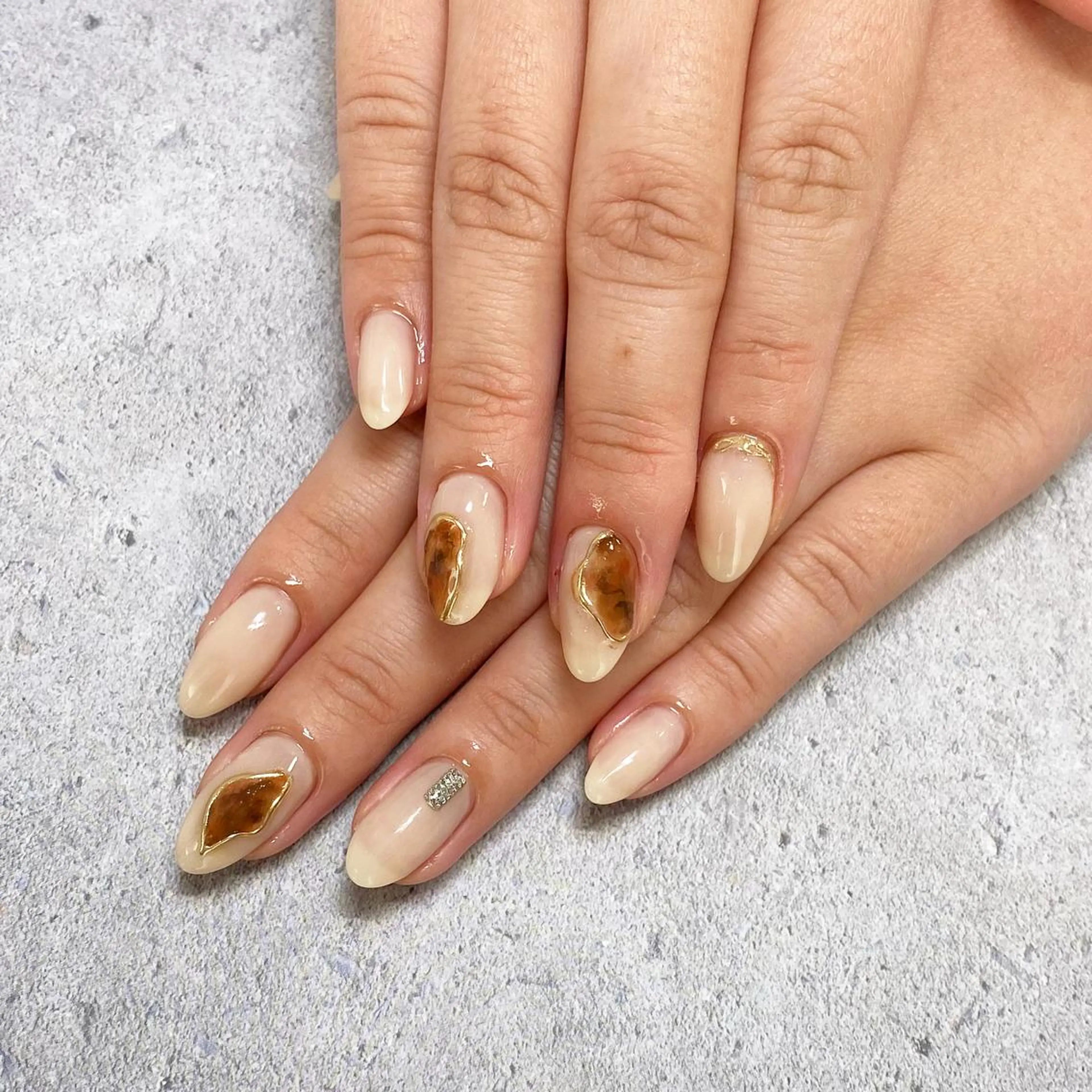 ネイル ハンドネイル nailsalon Cee【橿原市】のネイルデザイン