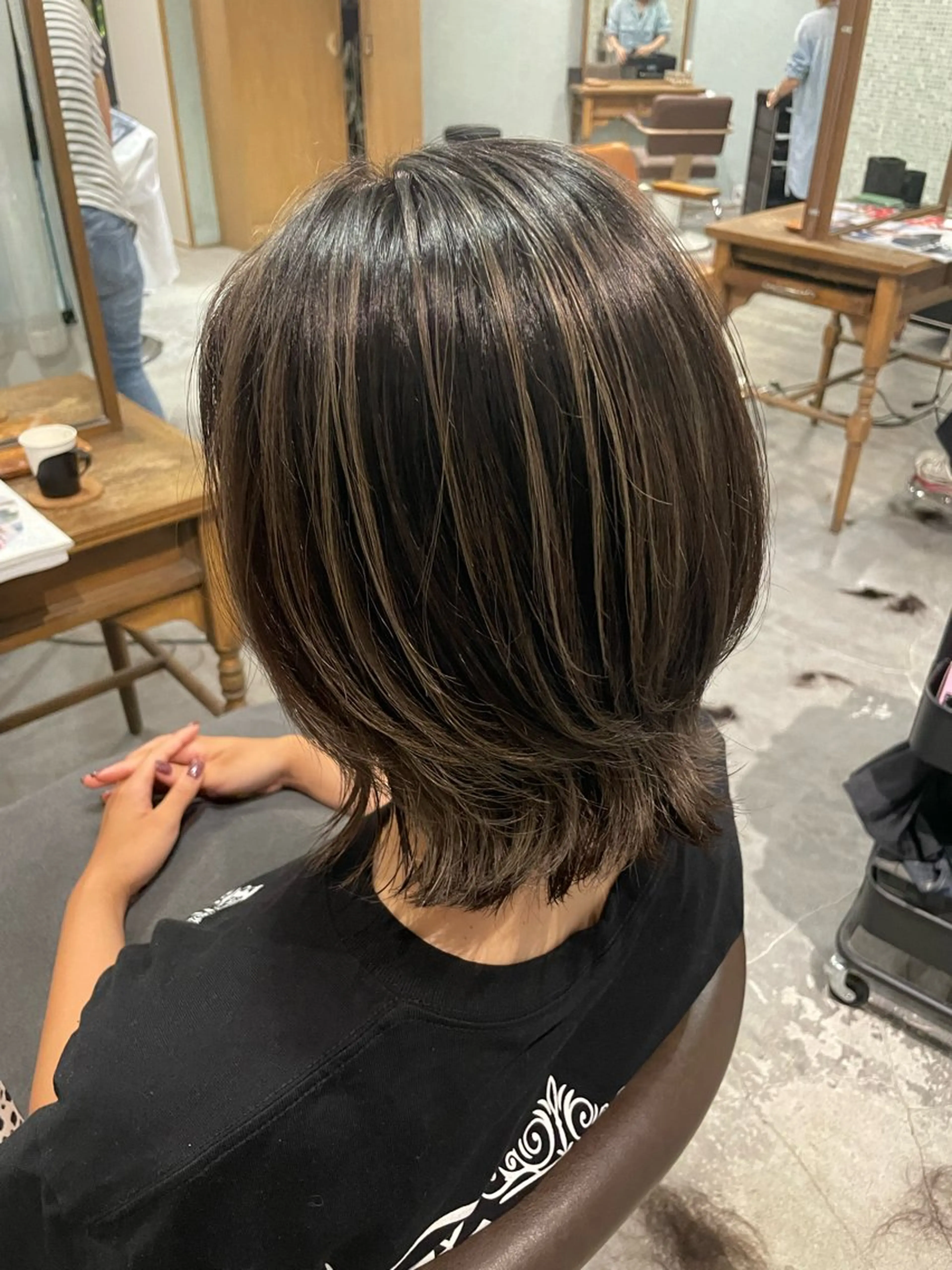 ミディアム カラー バレイヤージュ ブリーチ ケアブリーチ グラデーションカラー ハイライトカラー ヘアカラー sweetroom茅ヶ崎南口店所属・∮フェードスタイル∮ 加藤嘉陛のヘアスタイル