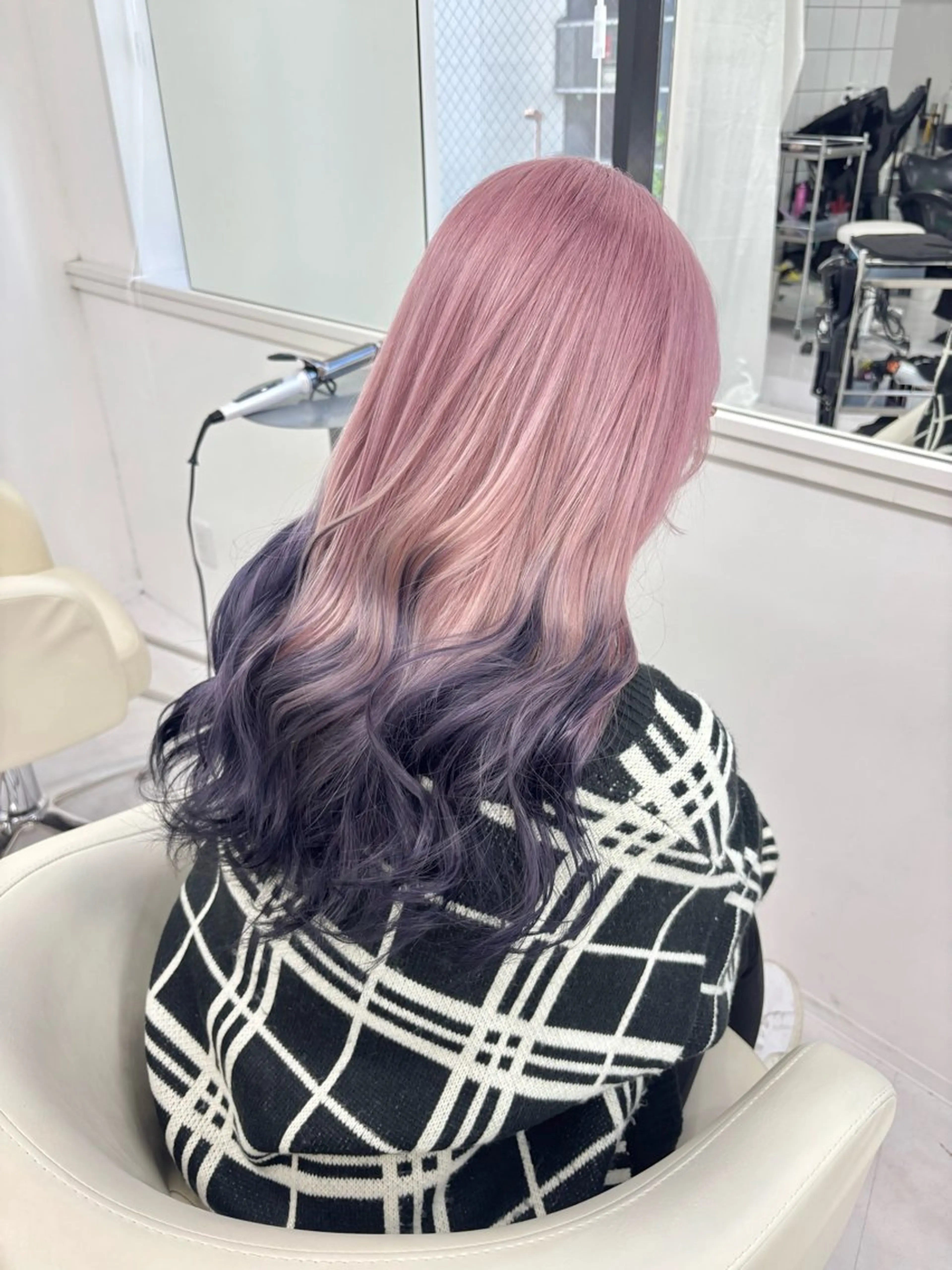 セミロング カット ヘアカラー トリートメント ヘアセット 🎗副店長/井上 竜 ブリーチ指名No.1のヘアスタイル