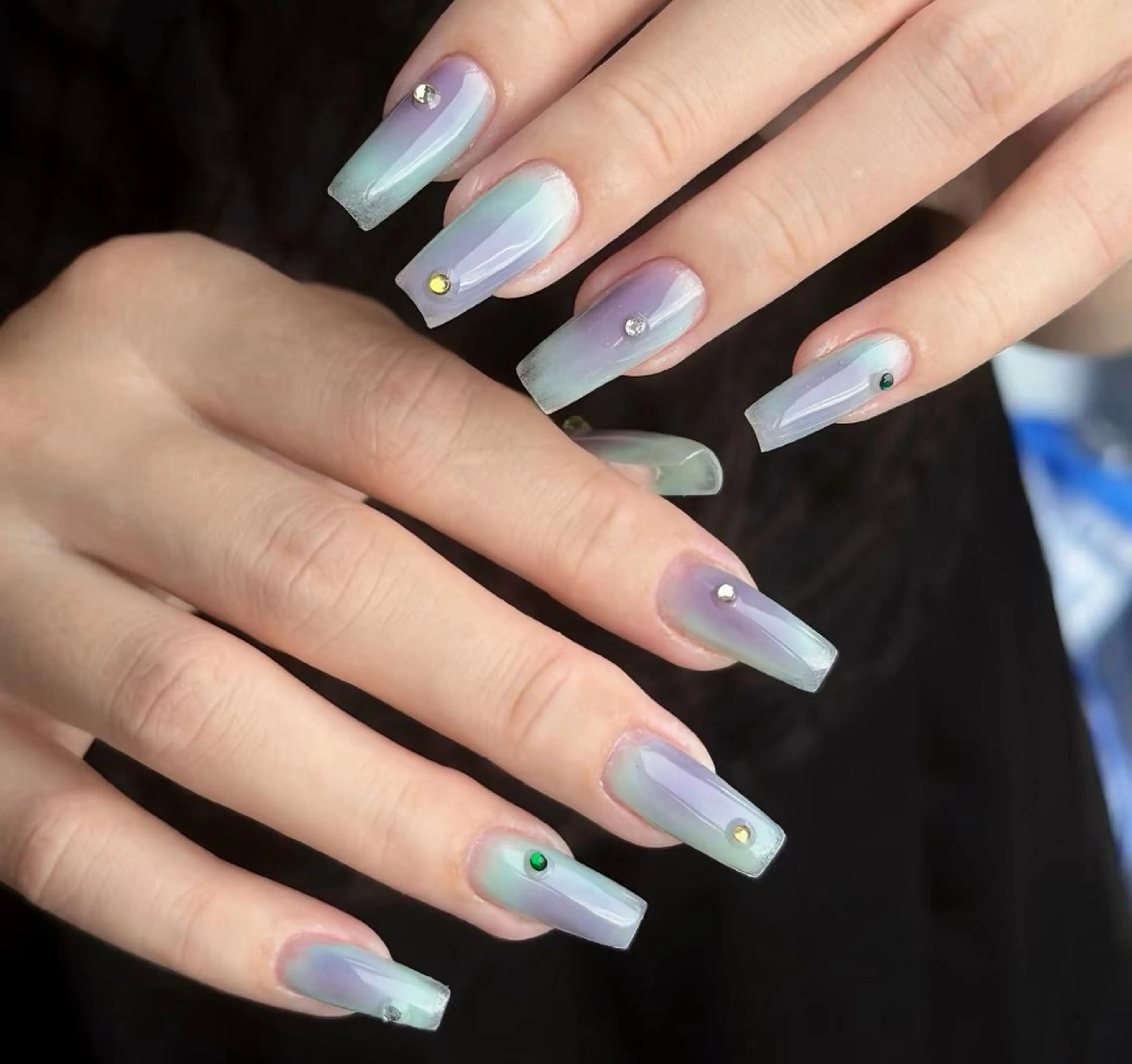 ネイル Pure&Rich Nailのネイルデザイン