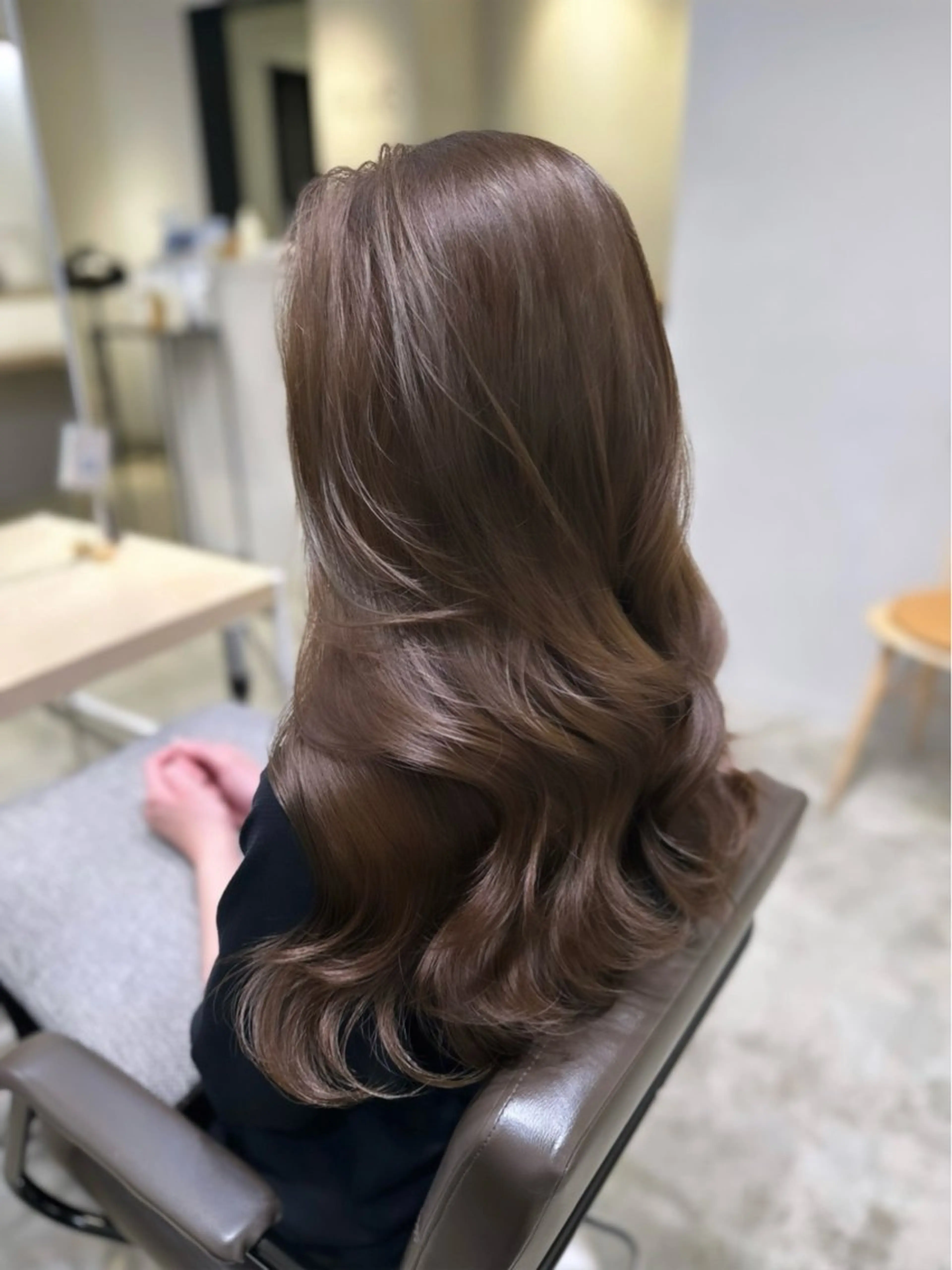 ロング カラー ベージュカラー 透明感カラー 韓国ヘア/レイヤー Yan✂︎のヘアスタイル