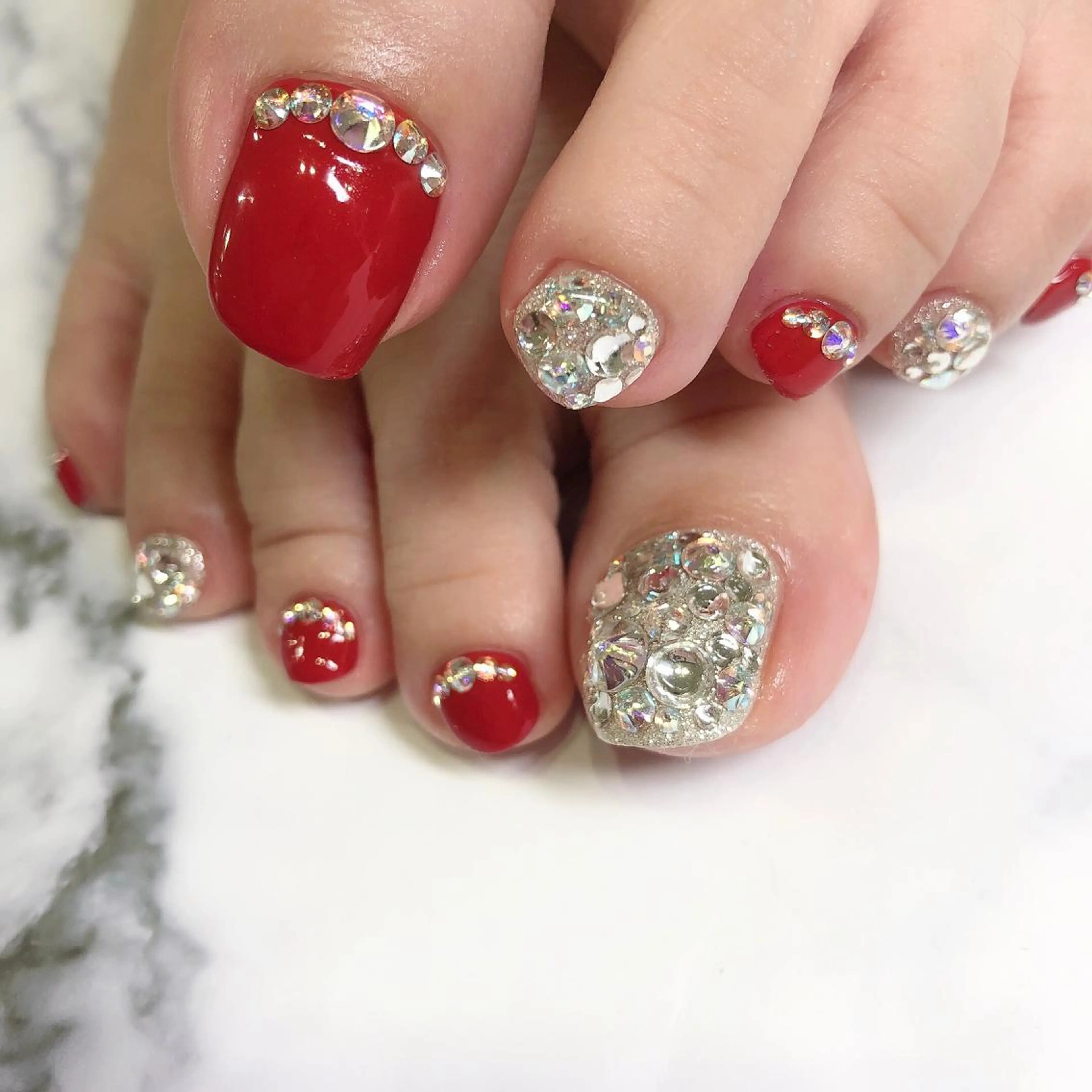 ロング カラー ヘアアレンジ キッズ ネイル マツエク・マツパ 福田 加奈のネイルデザイン