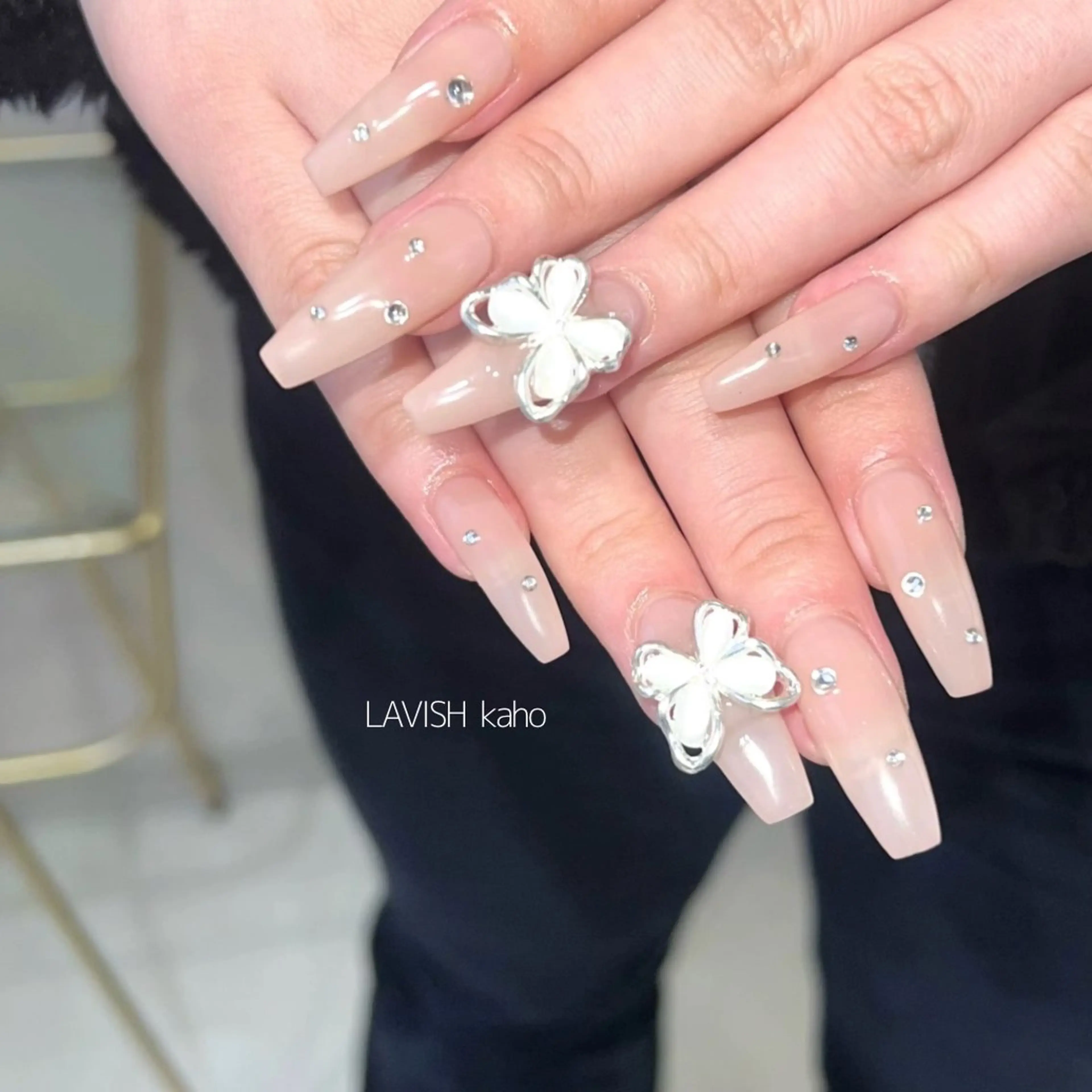 ネイル ハンドネイル LAVISH kahoのネイルデザイン