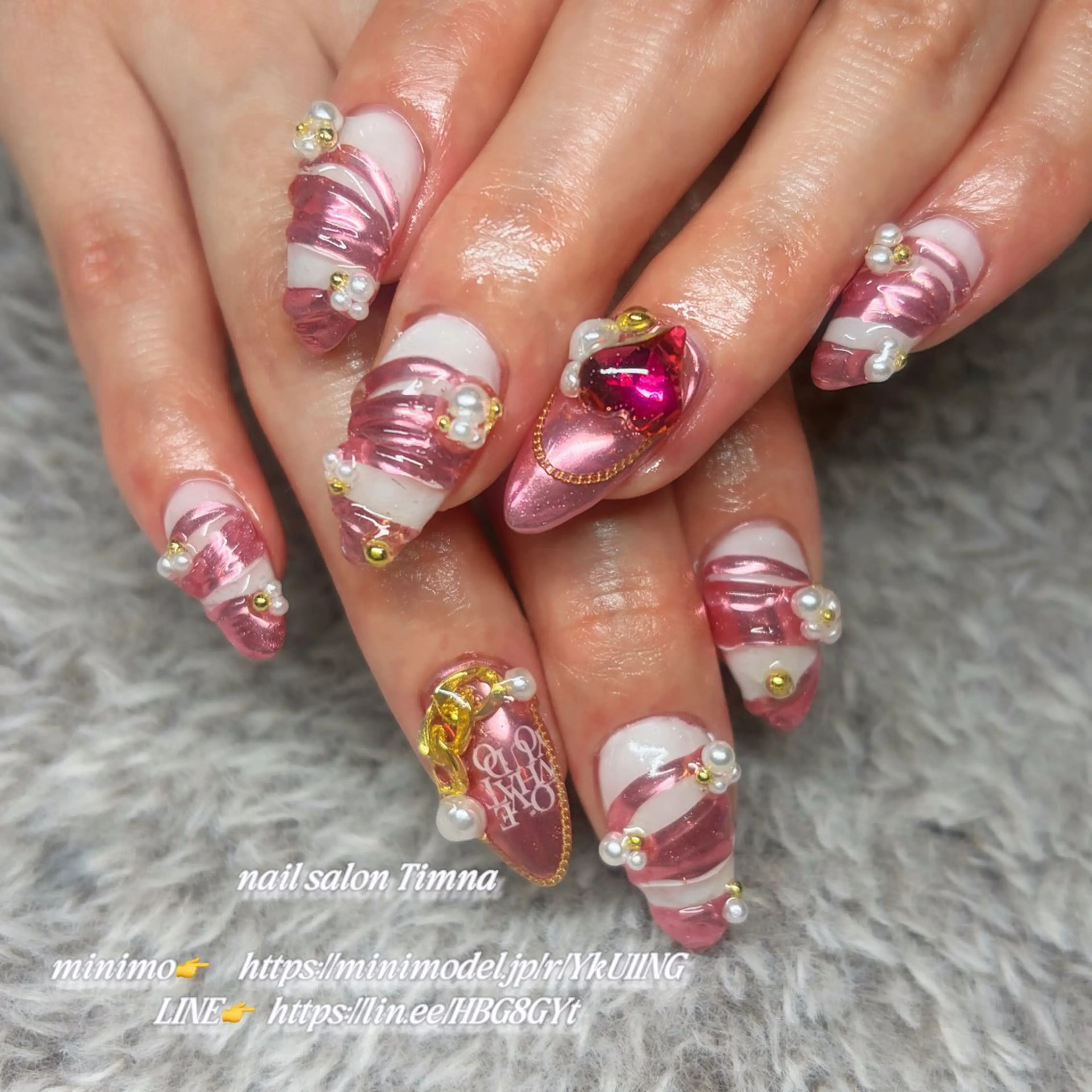 セミロング ハンドネイル NAILSALON 🍔Timna🍟のネイルデザイン
