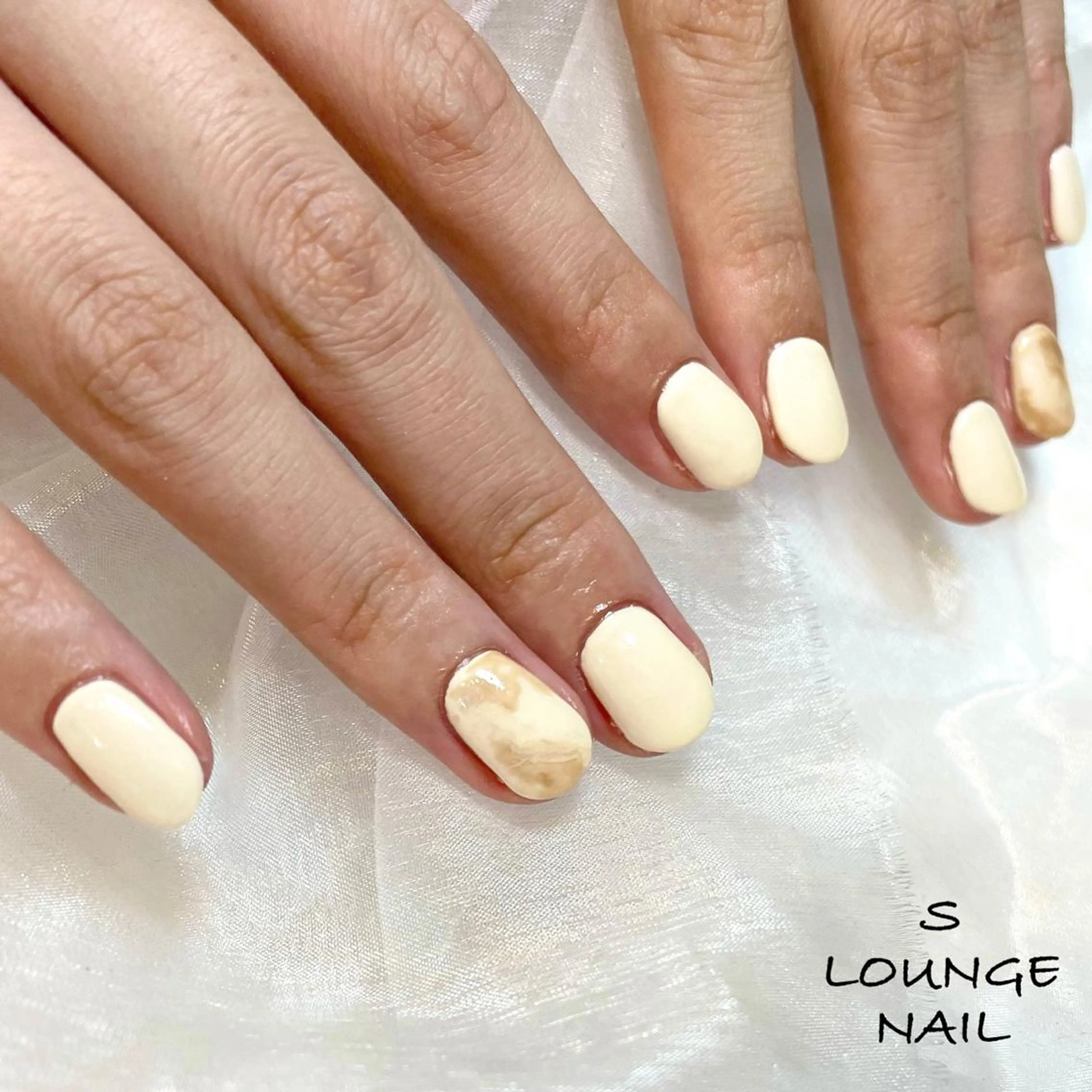 ネイル ハンドネイル フットネイル S LOUNGE NAIL所属・パーツたくさん🍓 SUMIのネイルデザイン