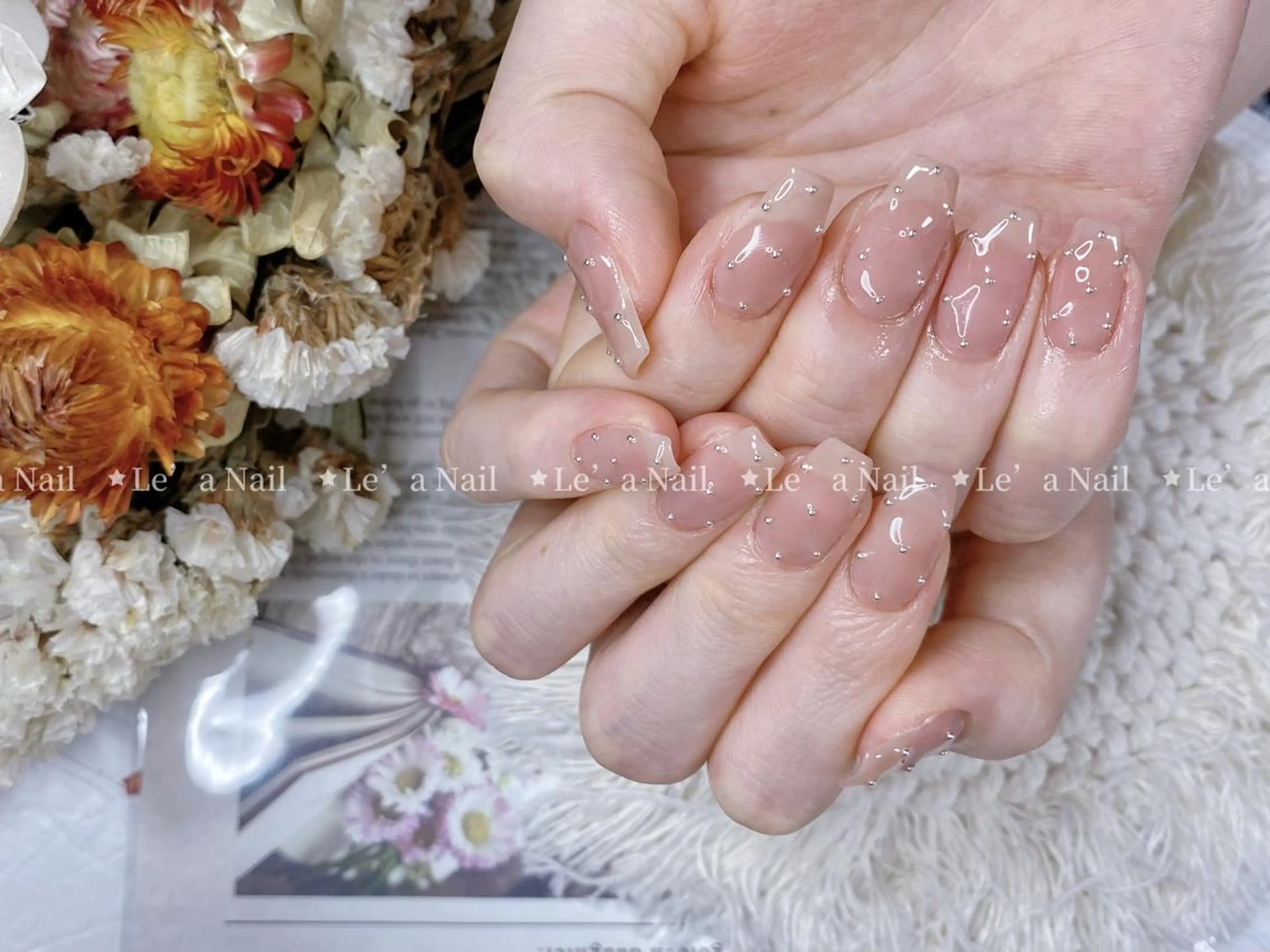 セミロング カラー ネイル Le’a NailSalonのネイルデザイン