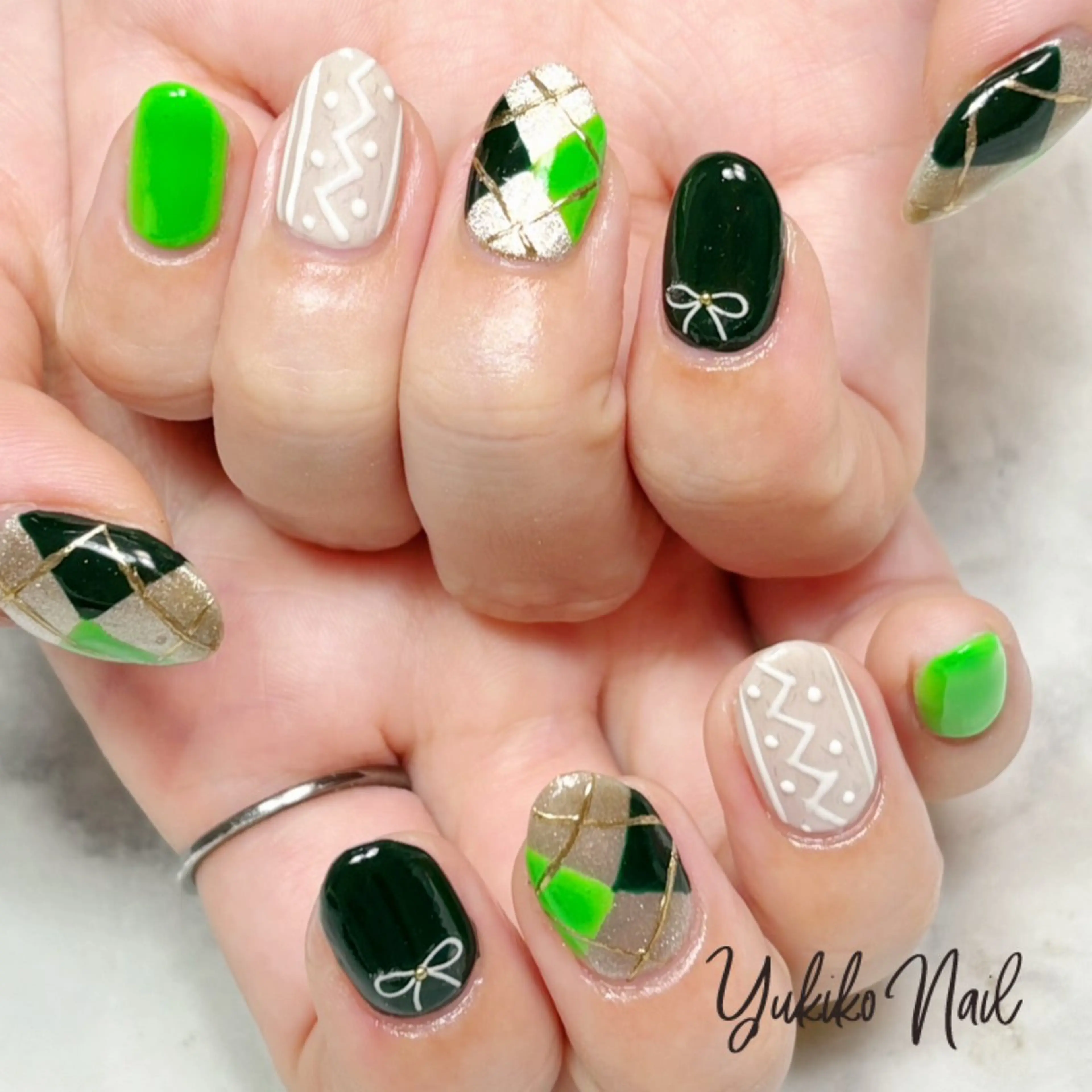 ネイル 冬ネイル ハンドネイル ユキコ ネイルのネイルデザイン
