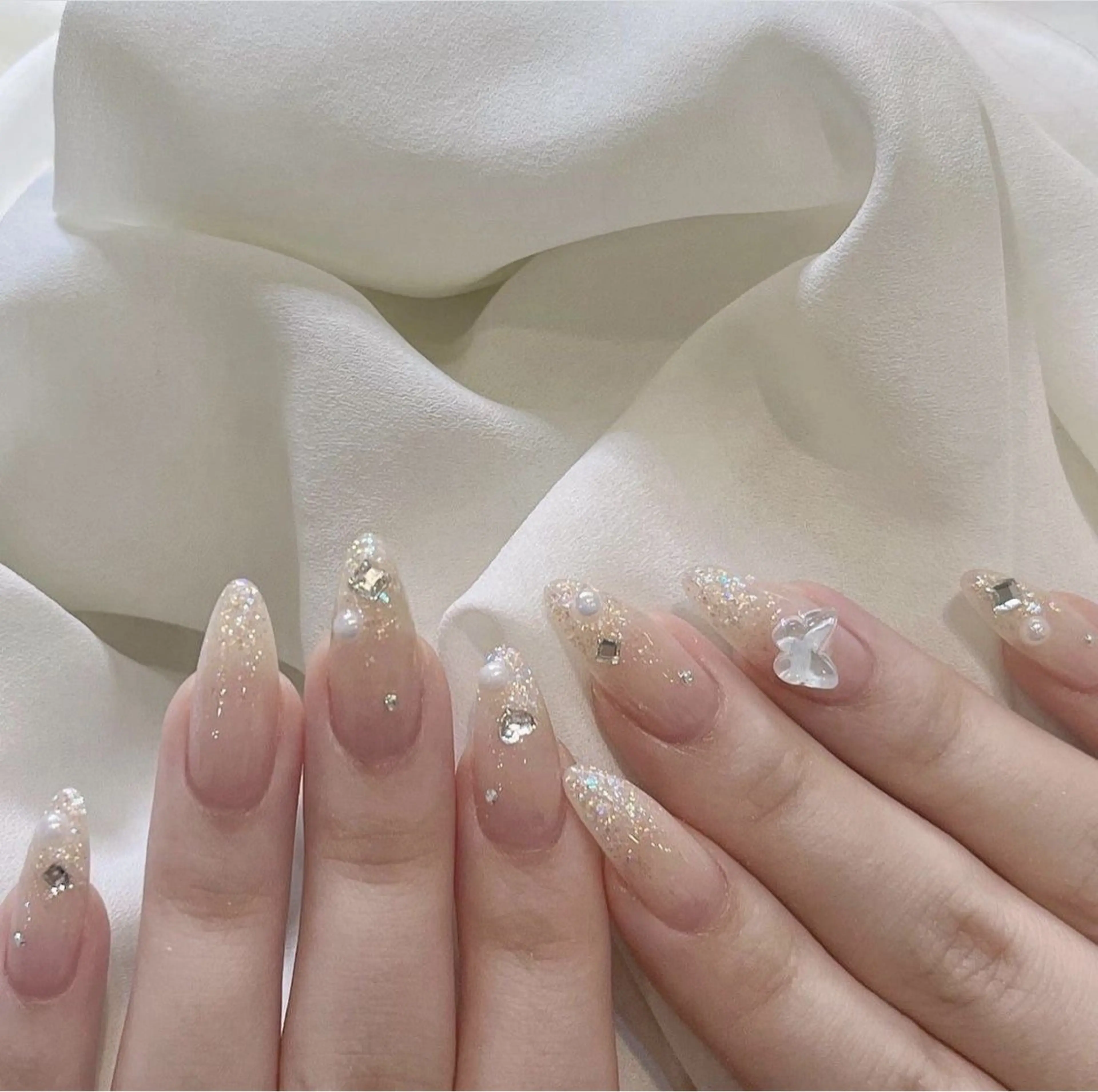 ネイル Sora nail 長さ出し専門店のネイルデザイン