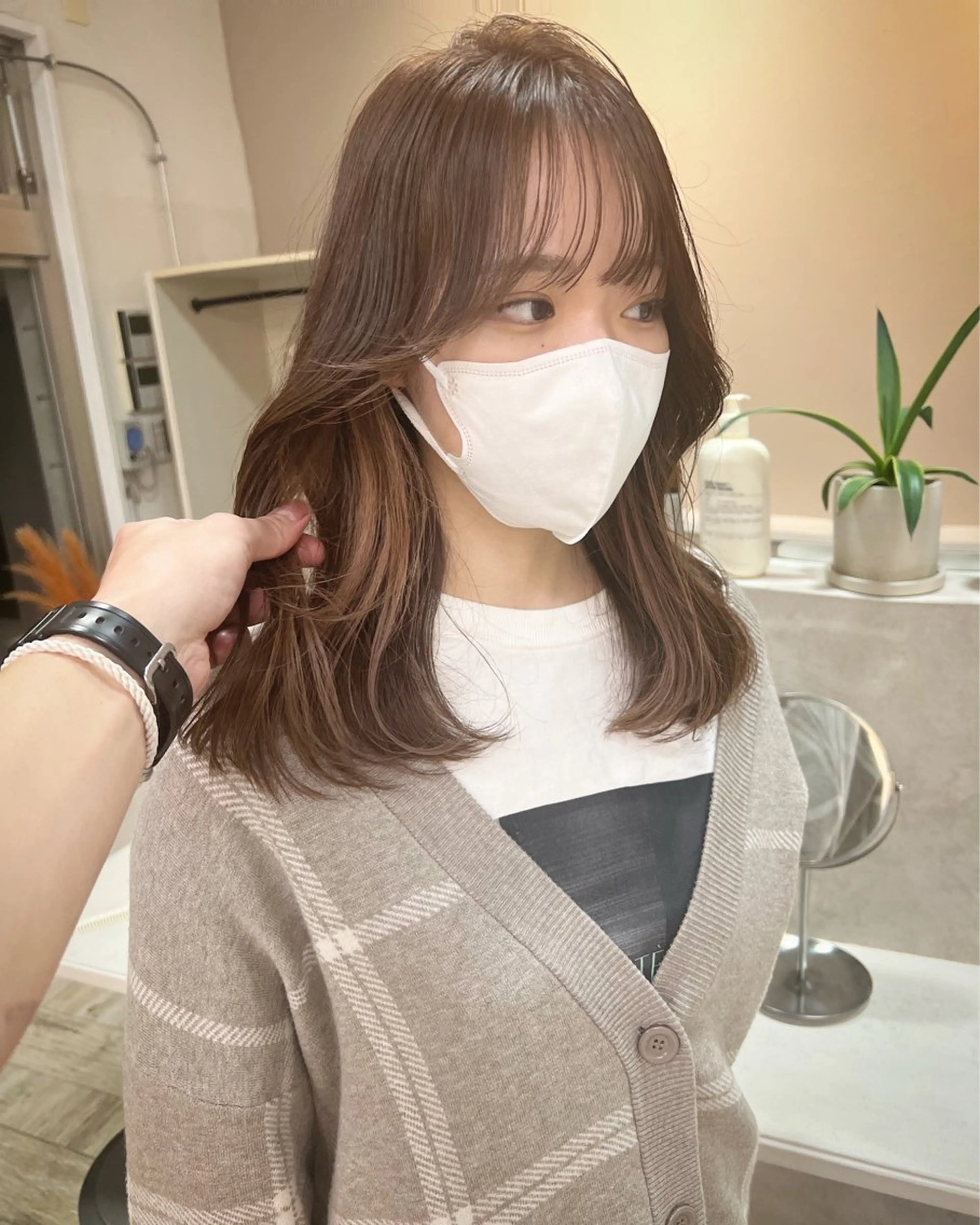 セミロング カラー ピンクカラー テトネ タカシのヘアスタイル