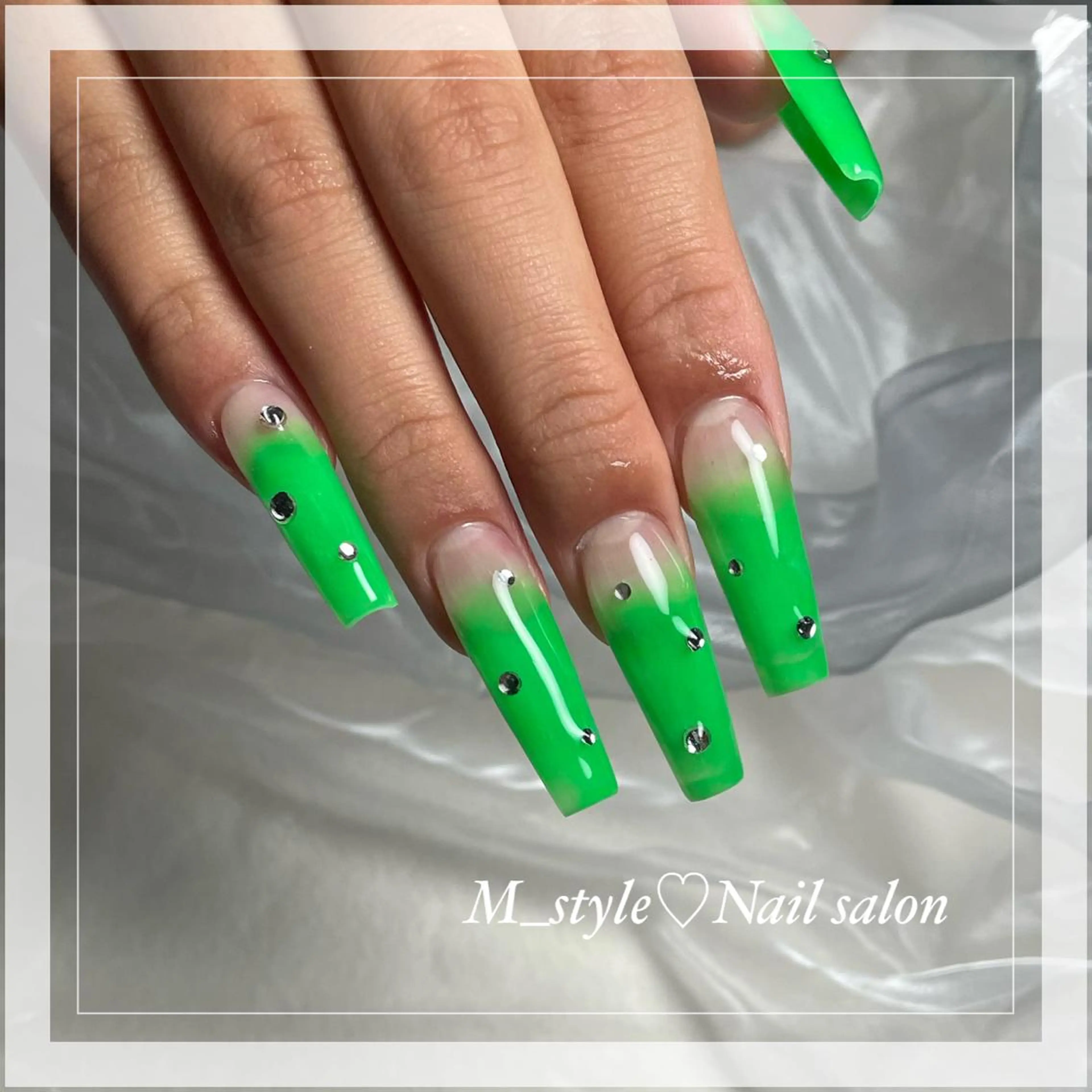 ロング ネイル 下妻ネイルサロン/ パラジェルのネイルデザイン