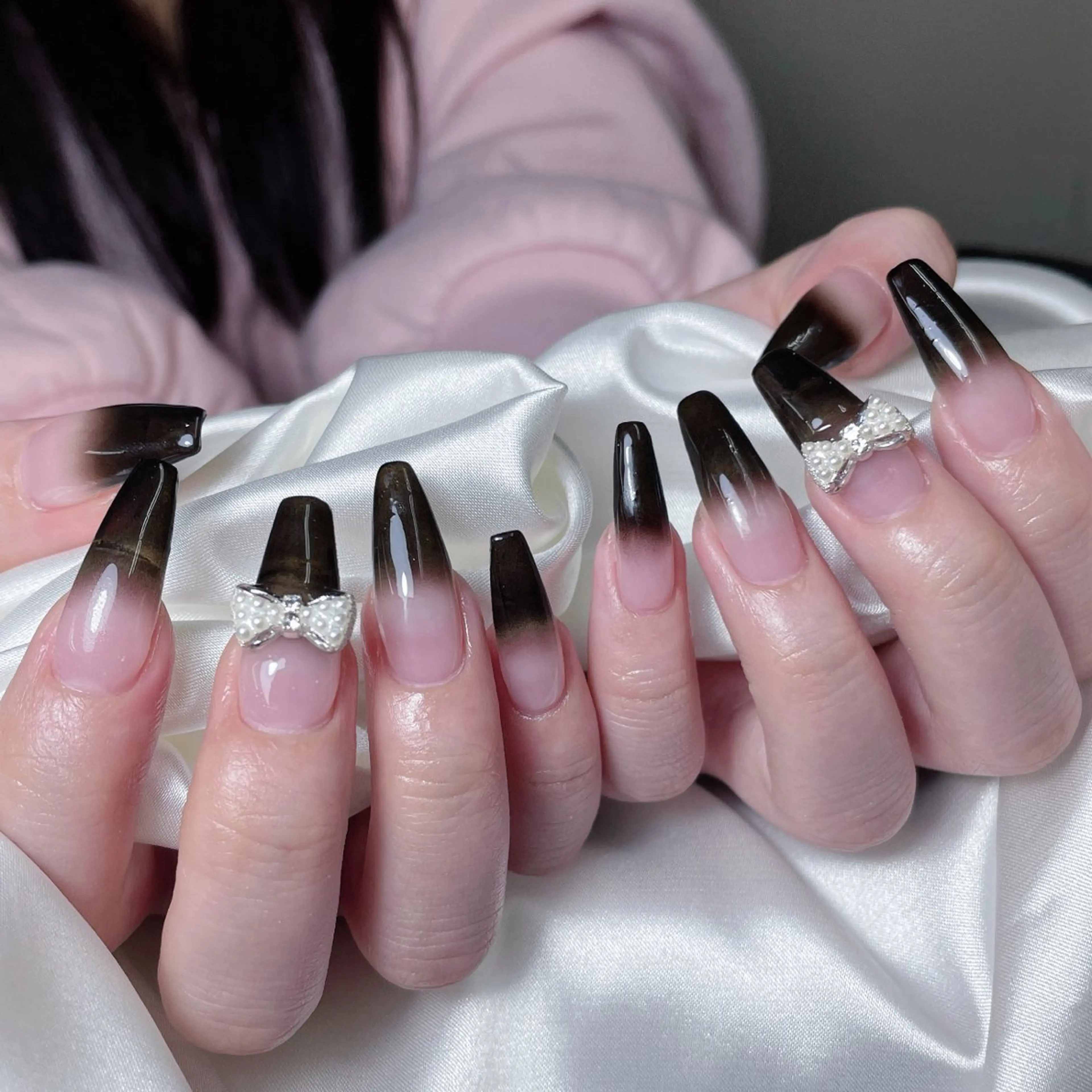 ネイル チークネイル 桜ネイル 長さ出し フットネイル ジェルネイル YURI NAILのネイルデザイン