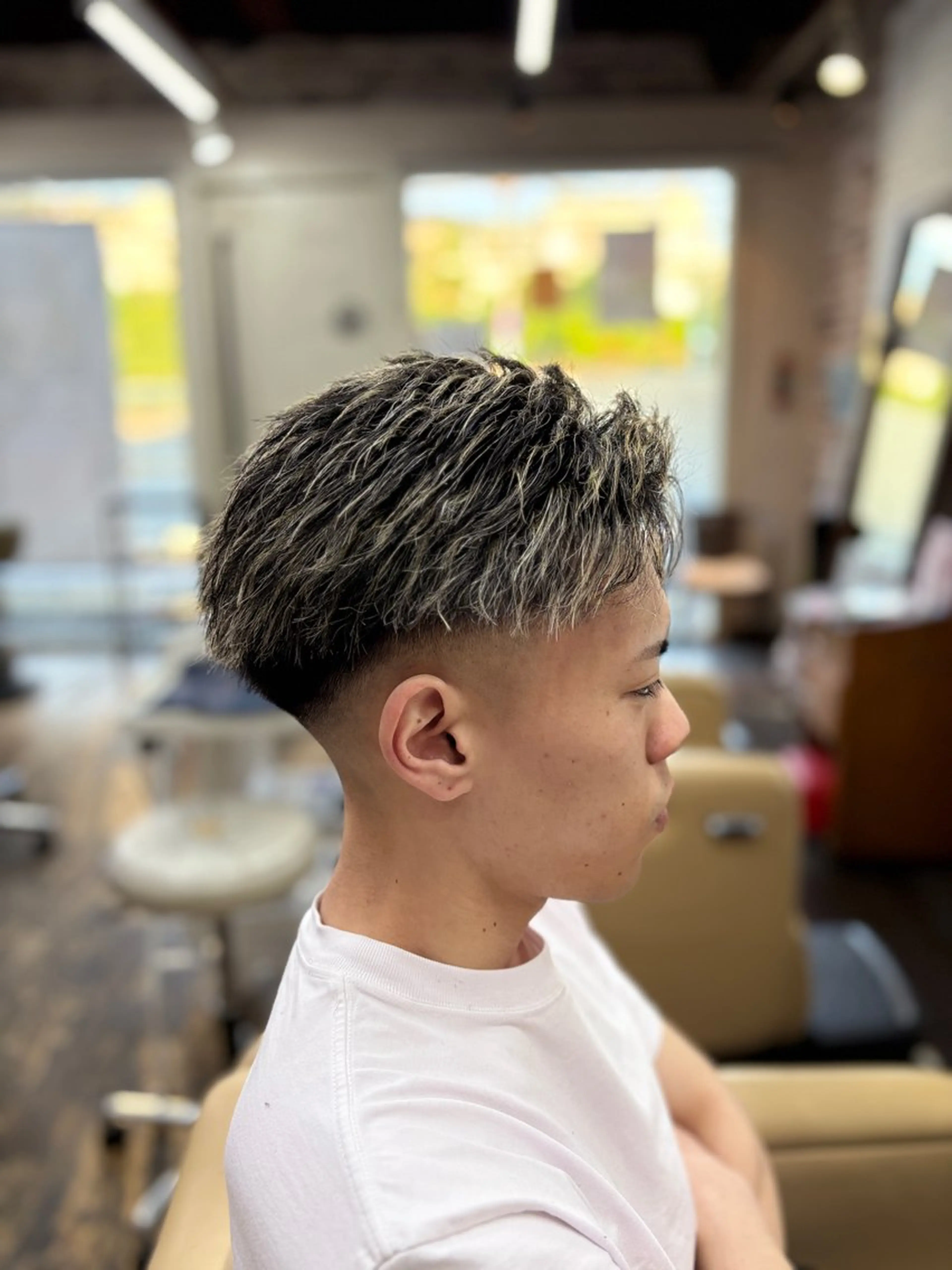 カラー パーマ メンズ 山本 健生のヘアスタイル