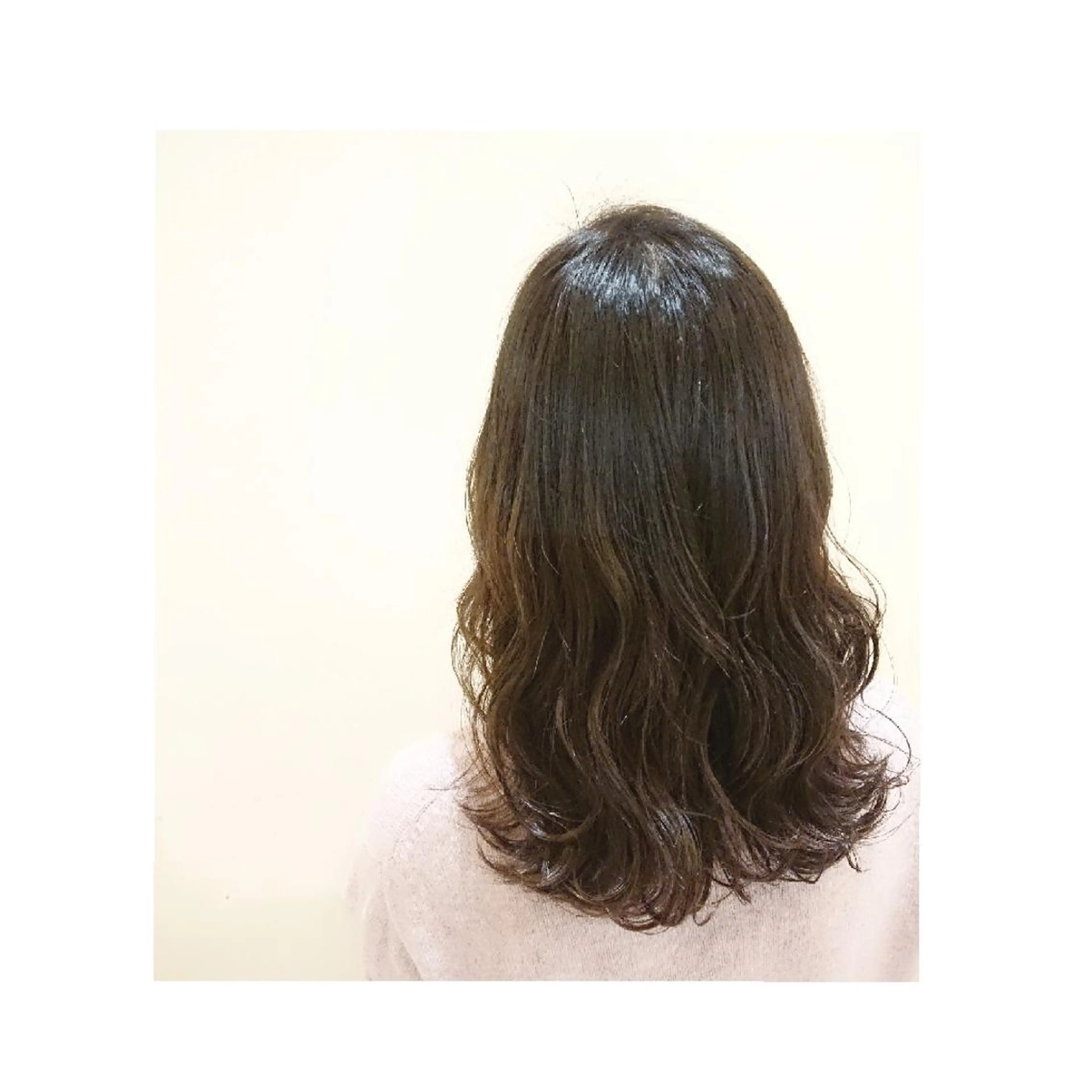 カラー ヘアアレンジ セミロング ◎モチマル チアキ◎のヘアスタイル