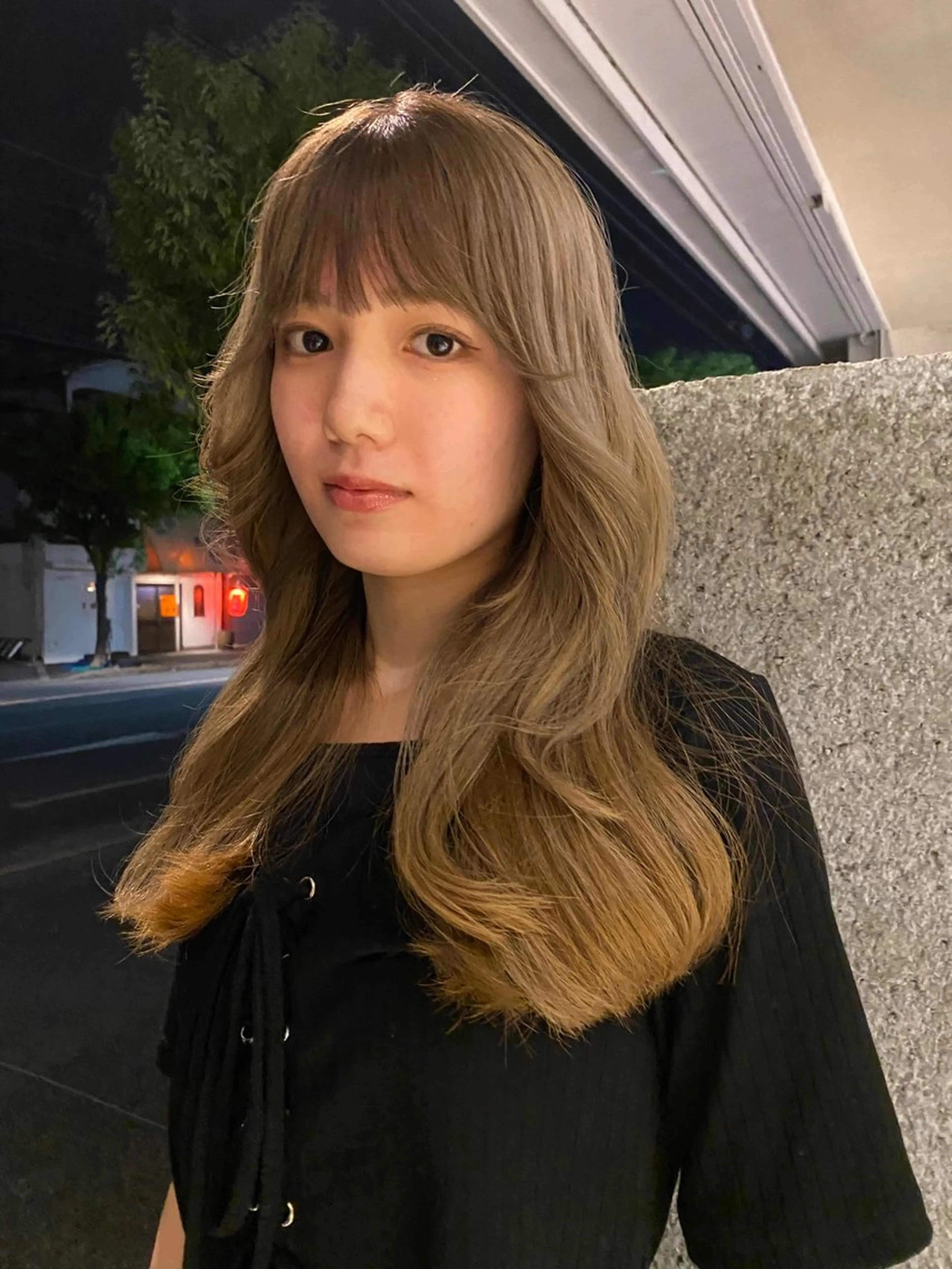 ロング レイヤーカット/ ダブルカラーサクライのヘアスタイル