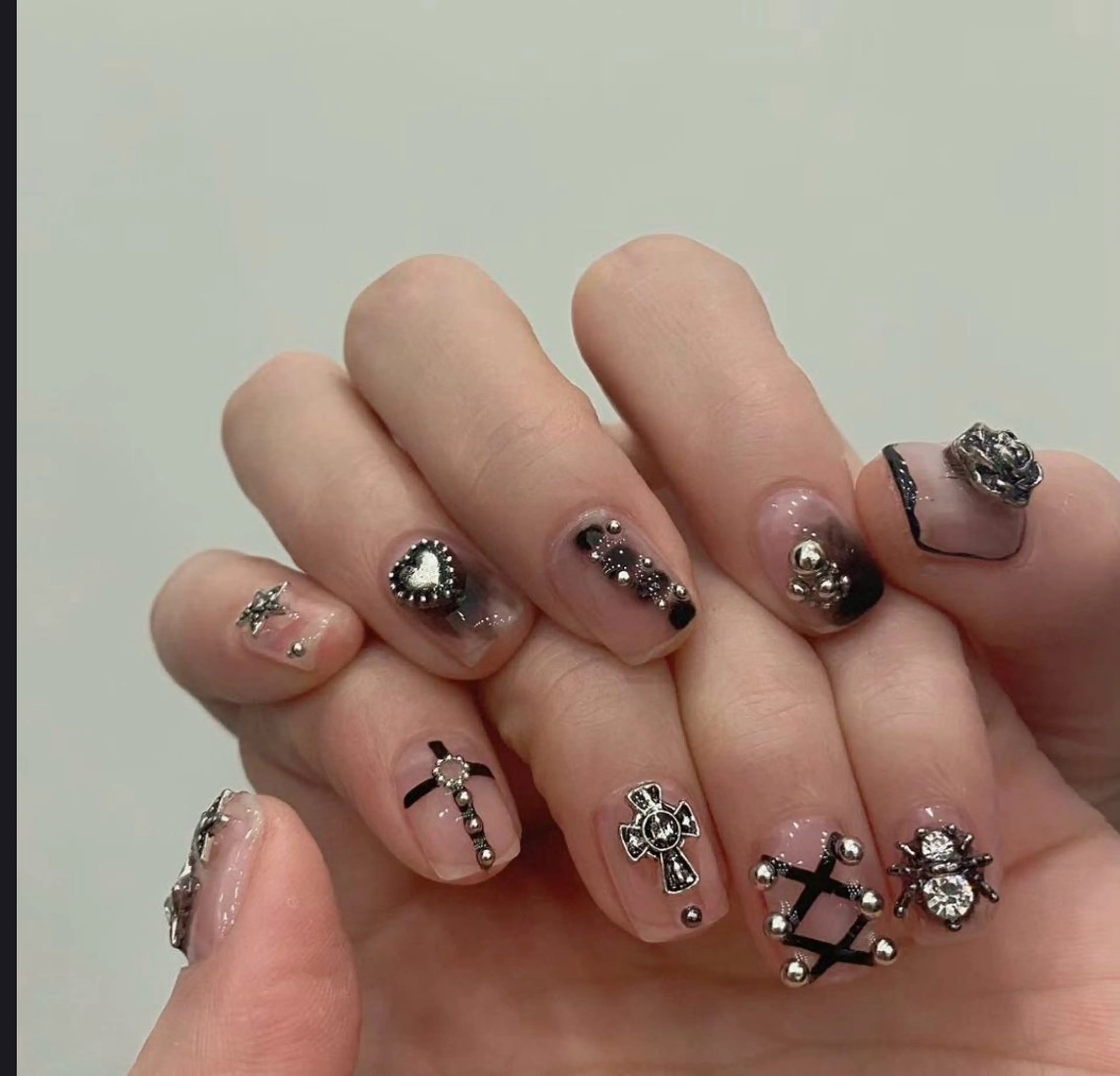 ネイル ハンドネイル Miya🎀 nailのネイルデザイン