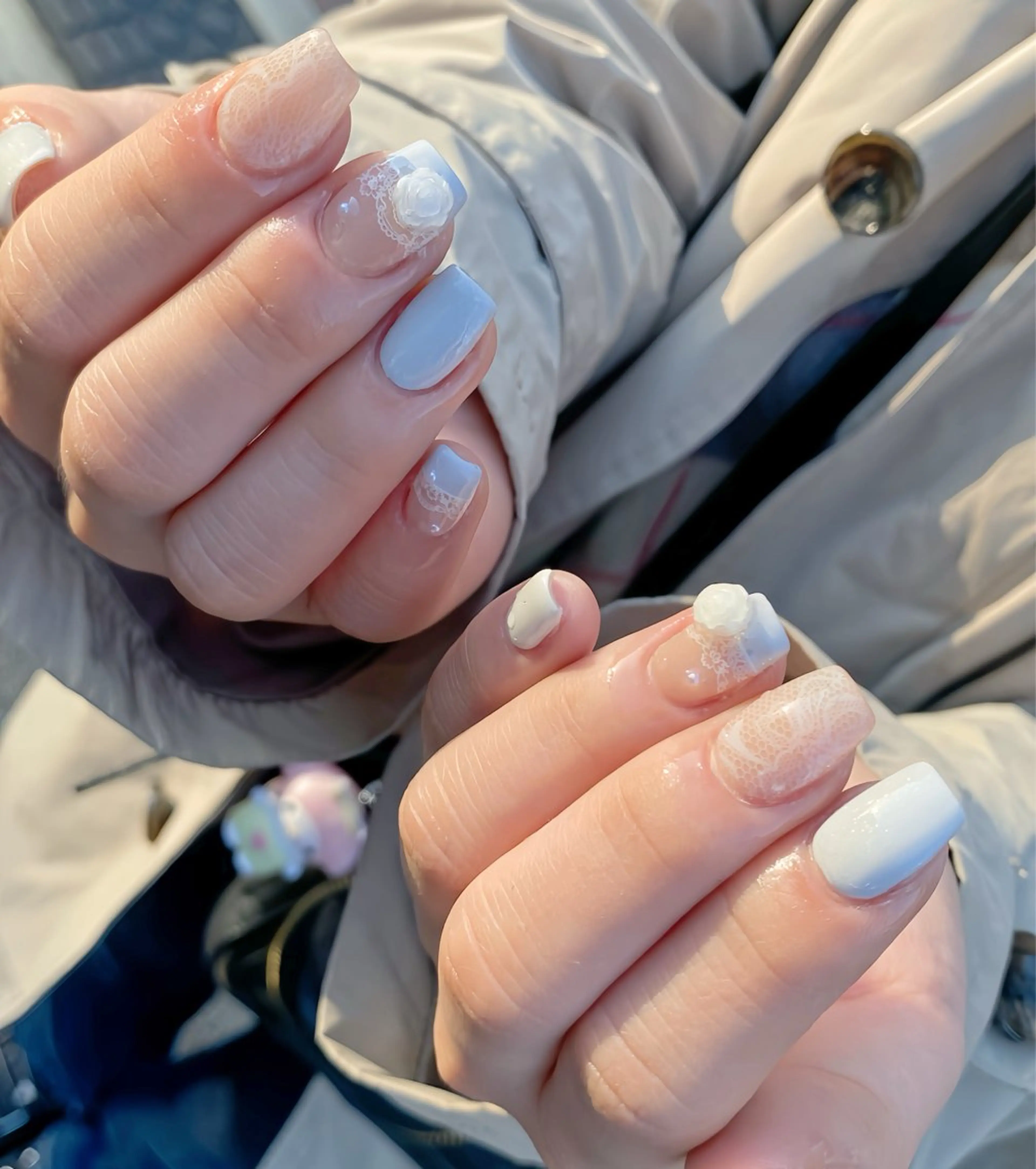 ネイル ハンドネイル ＼近畿大学／近く🦢 Swanのネイルデザイン