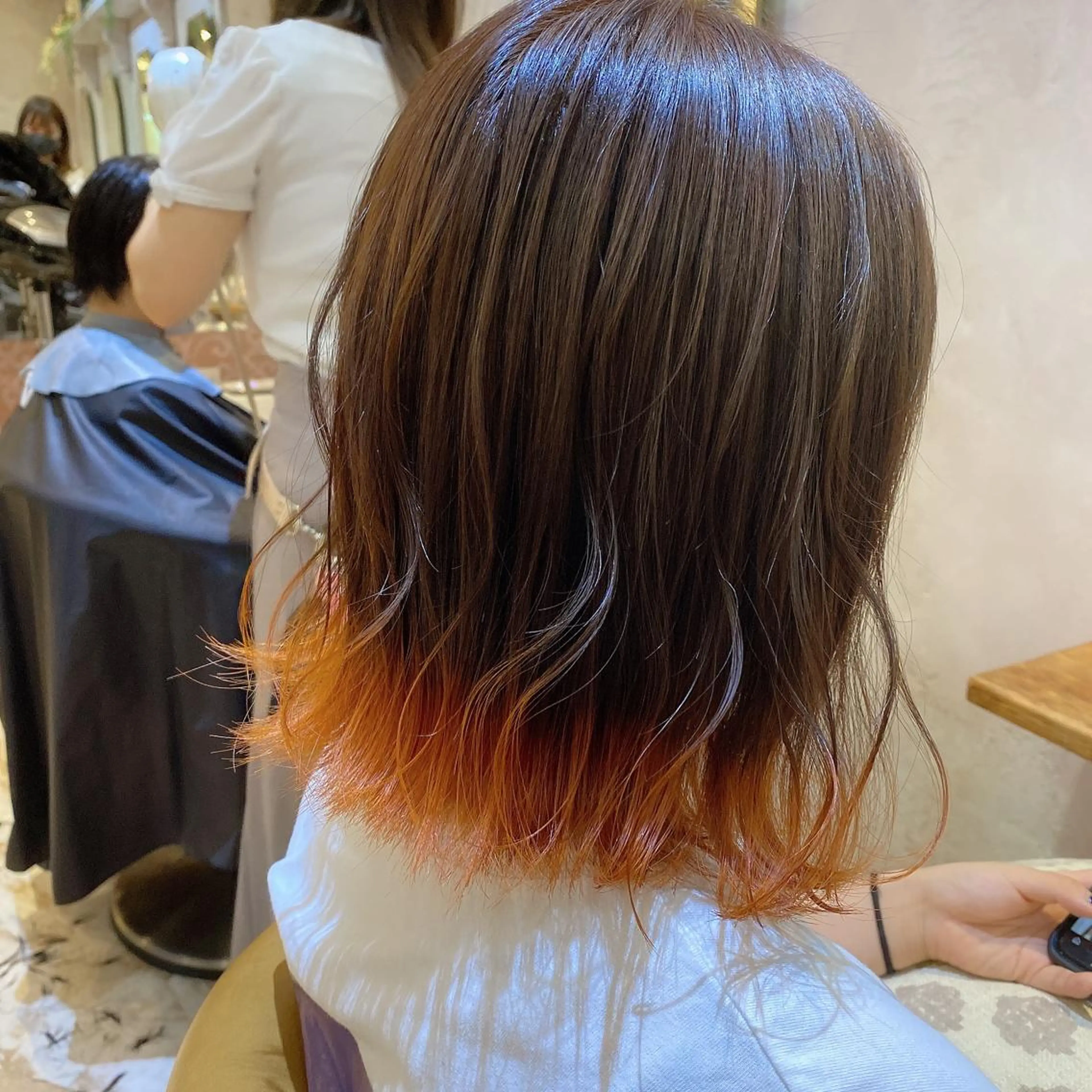 ミディアム オレンジブラウン カット ヘアカラー 代表山口ひな 髪質改善のプロのヘアスタイル