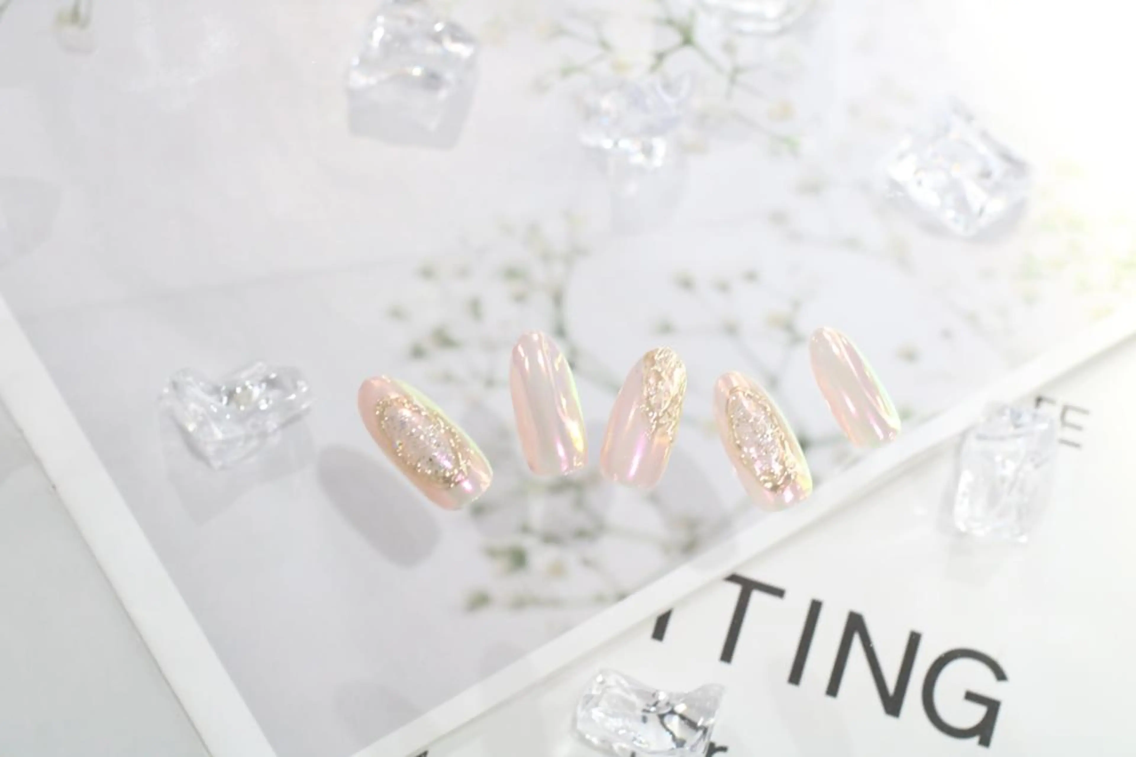 ネイル Leonie misuzu. oのネイルデザイン