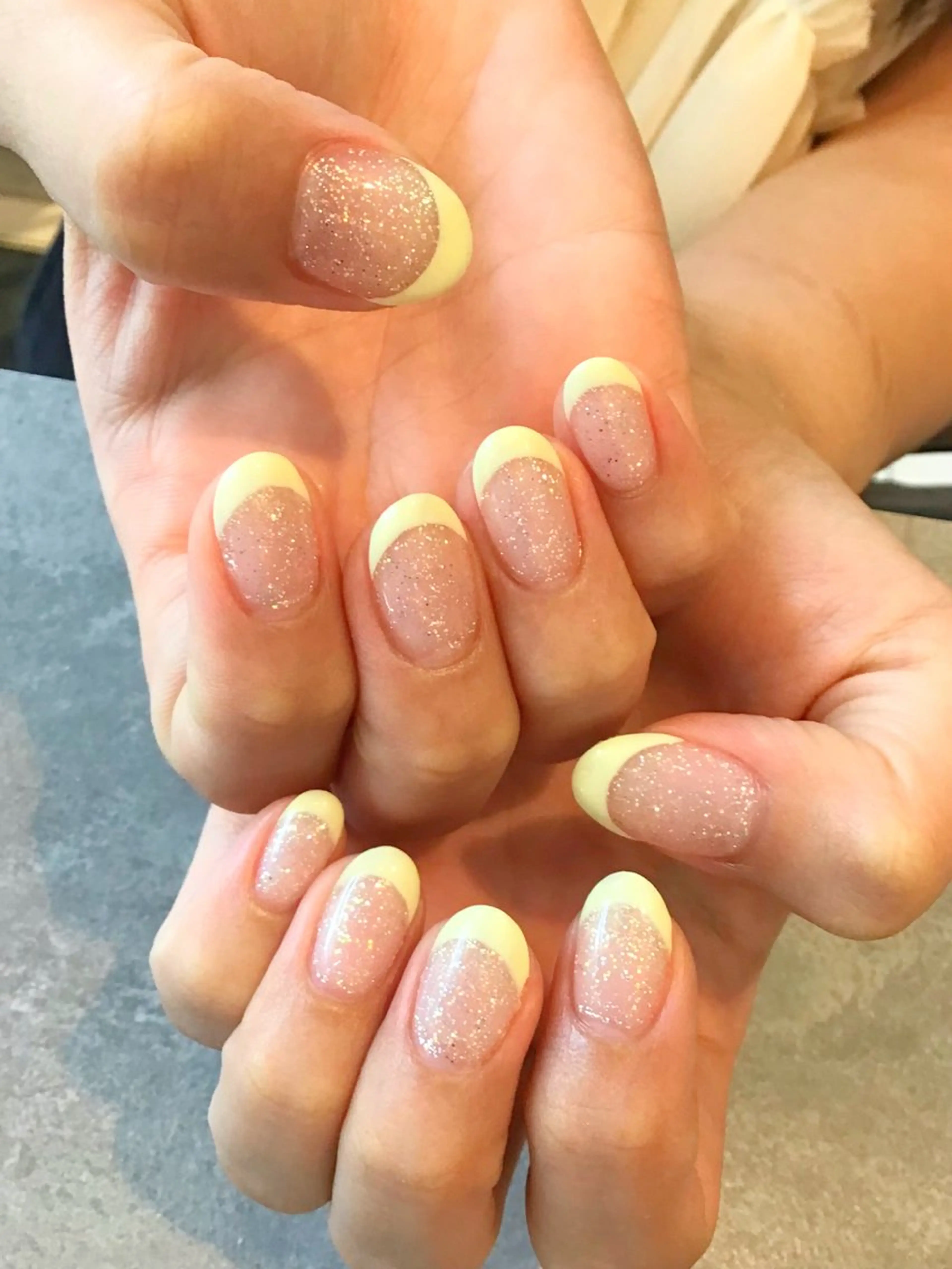 ネイル アートネイル シンプルネイル Nest 岩崎のネイルデザイン