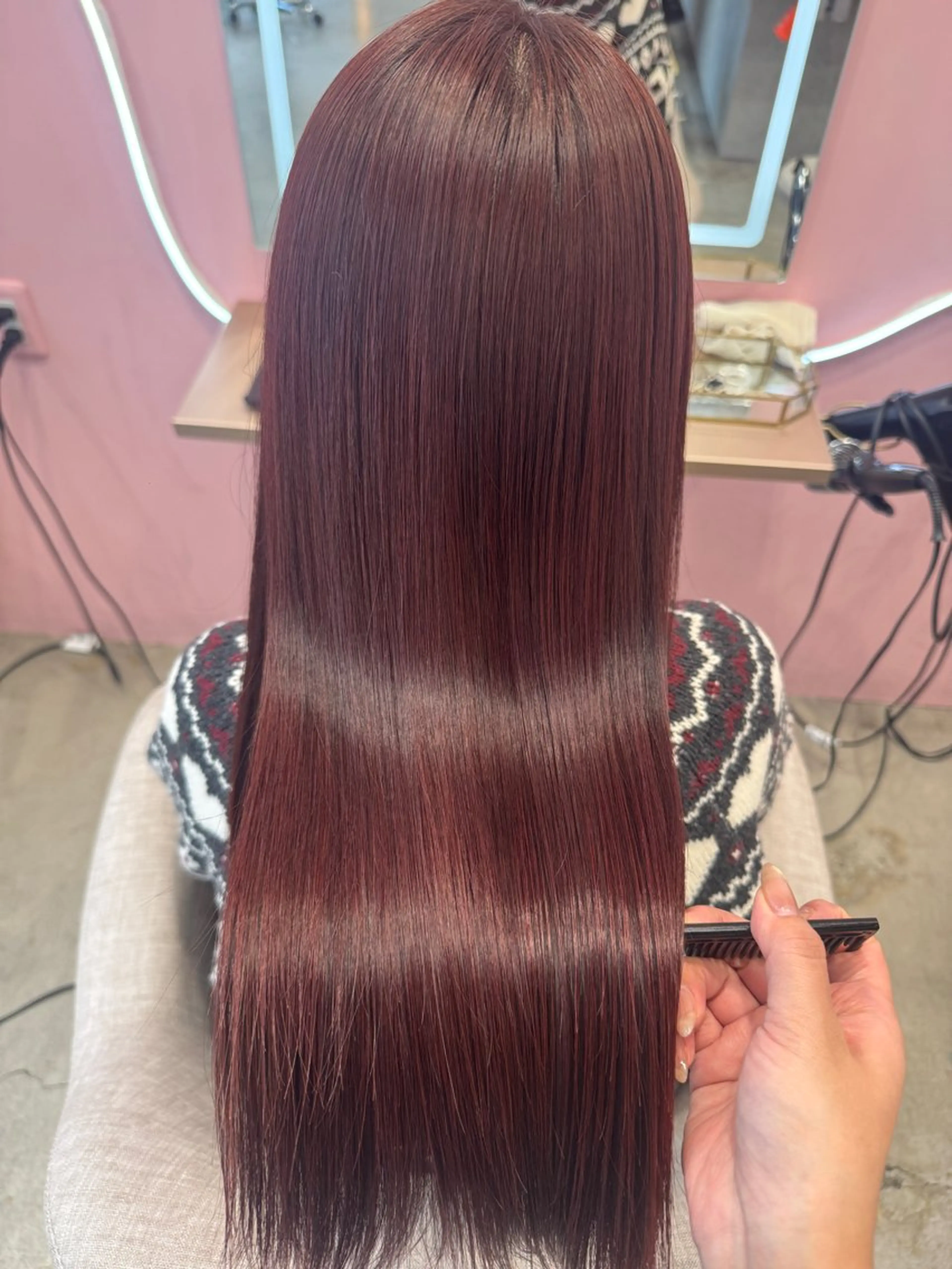 ロング Miu 名古屋カット ミディアム/ピンク髪のヘアスタイル