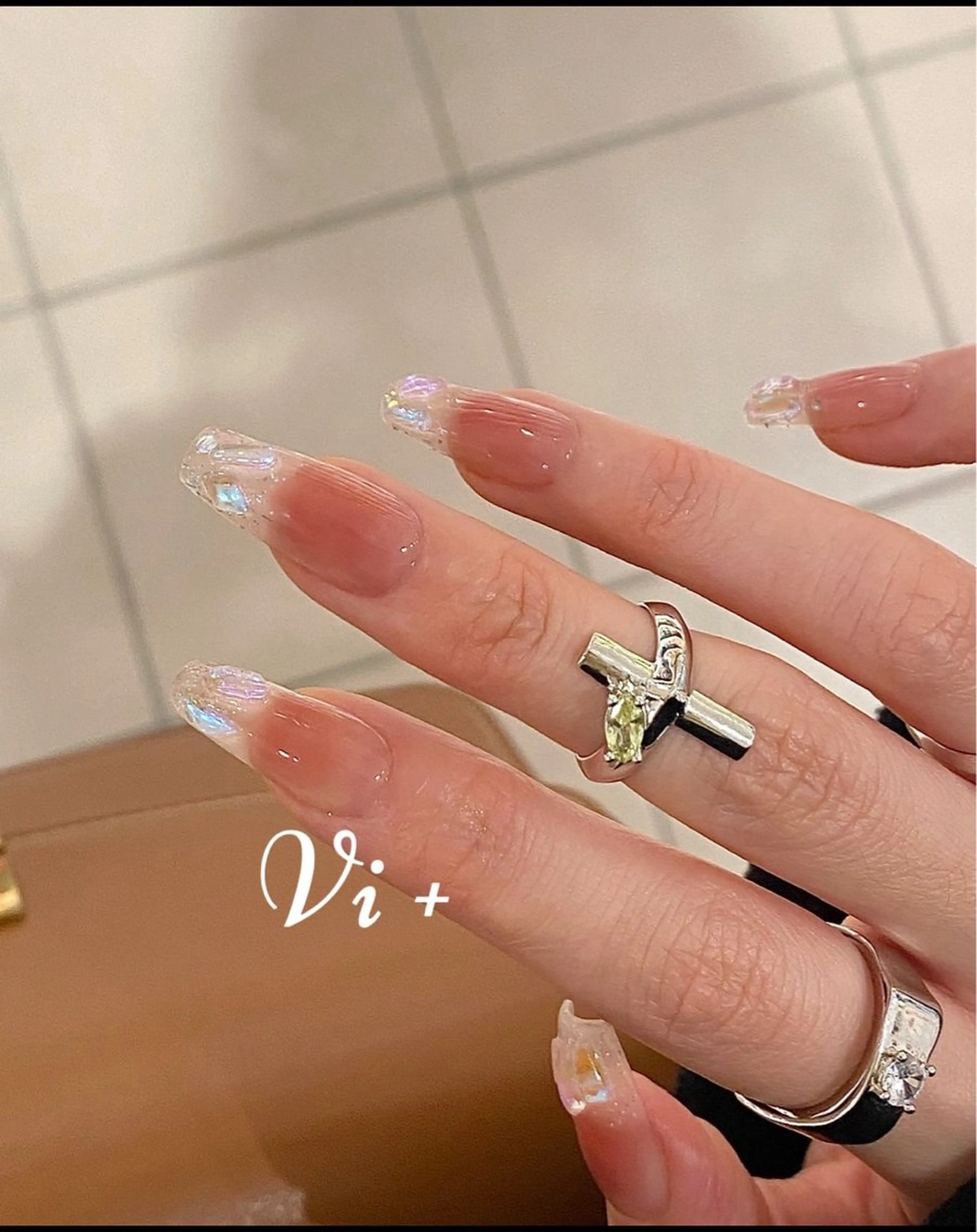 ネイル ハンドネイル Nailsalon Vi+ももか🩷のネイルデザイン