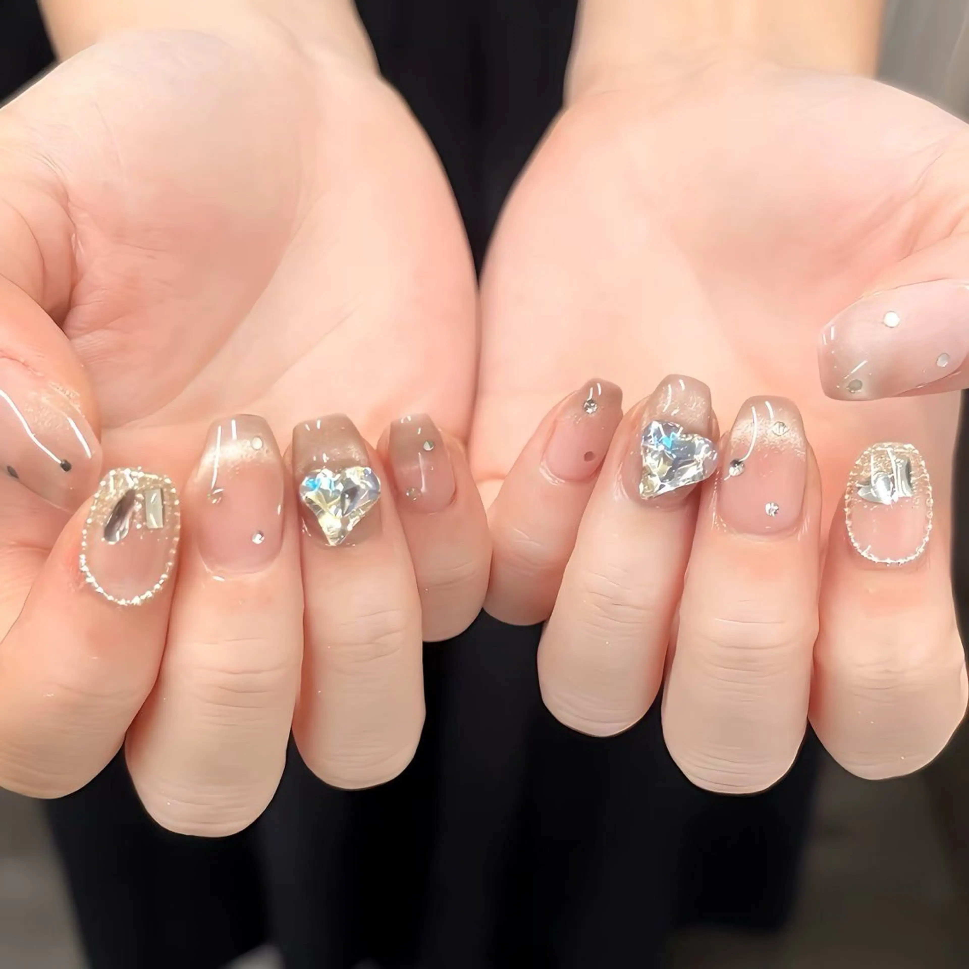ネイル ジュエル.《ネイル》 モデル募集中のネイルデザイン