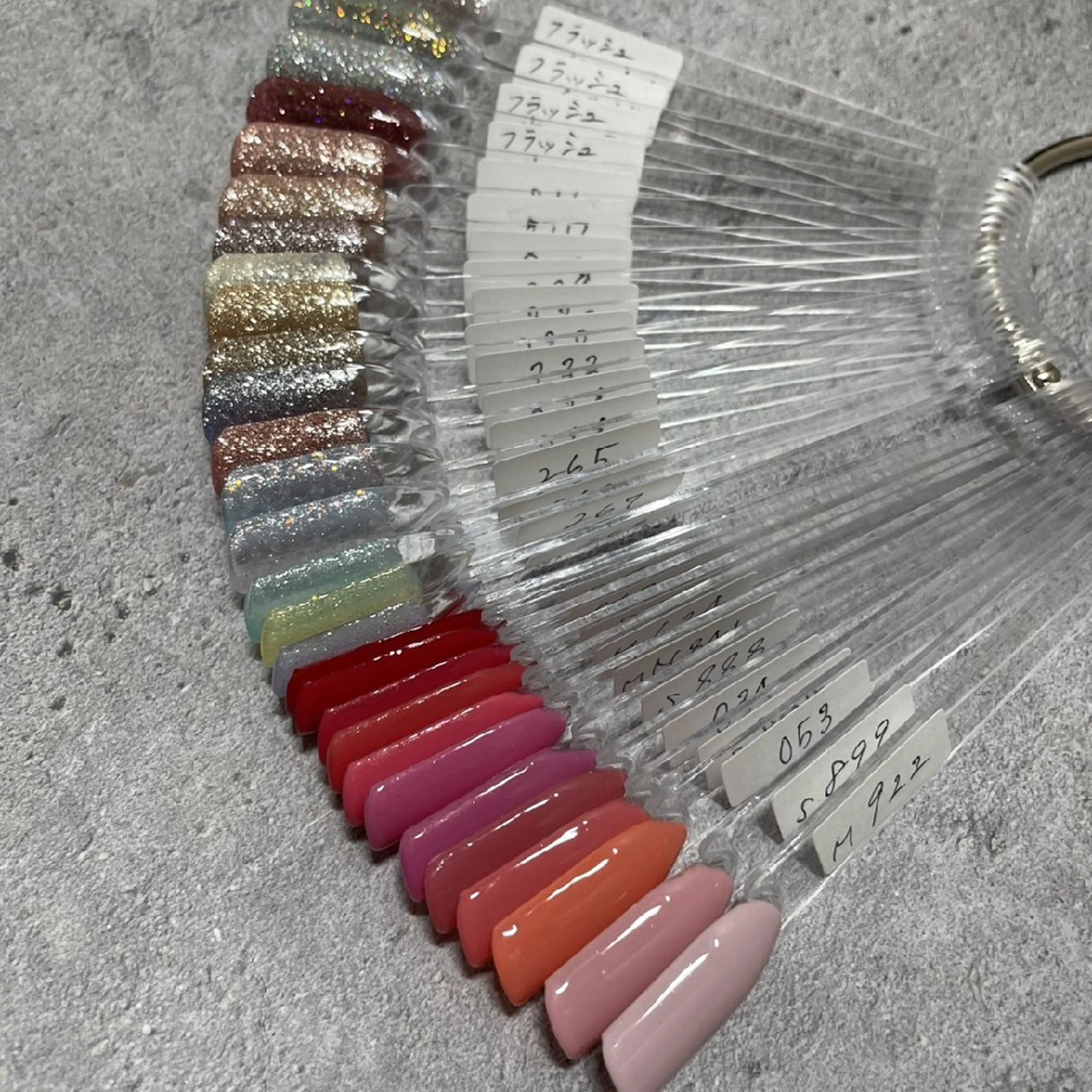 ネイル ハンドネイル Nail salon BINIKKIのネイルデザイン