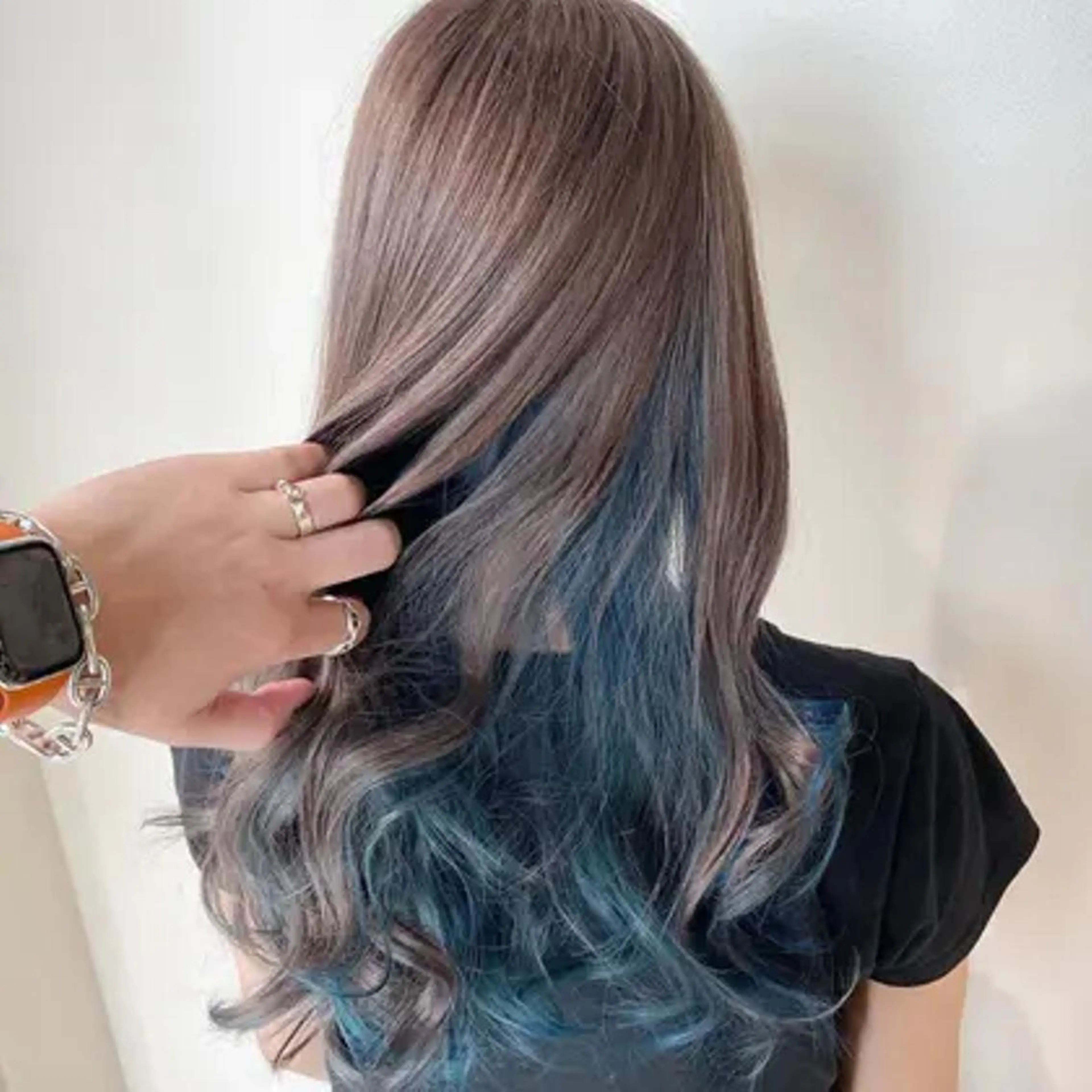 ロング カラー ブルーカラー インナーカラー 🛁fein. 🎀明治神宮前🪞のマツエク・マツパデザイン