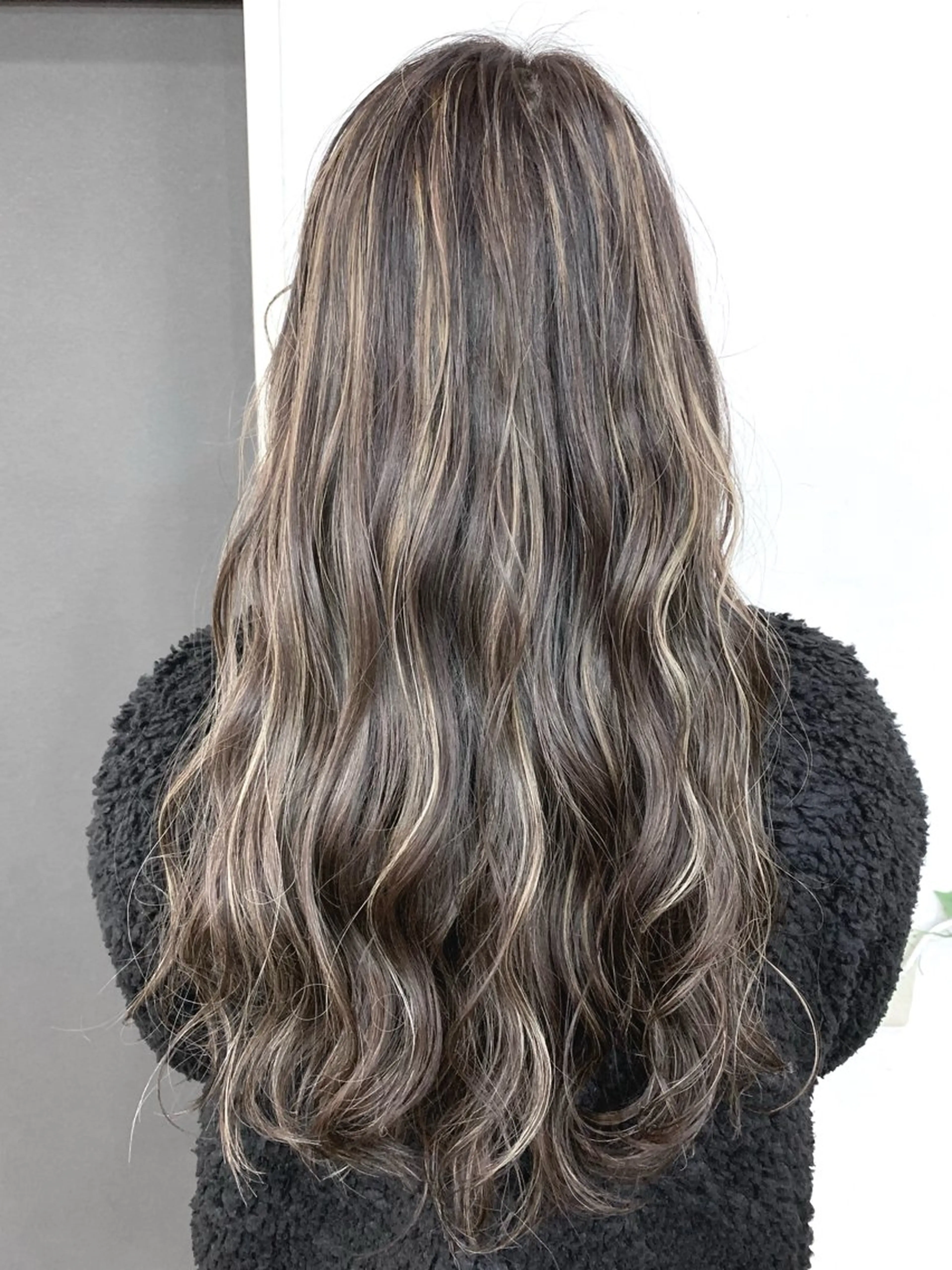 ロング カラー 神野 洸都のヘアスタイル