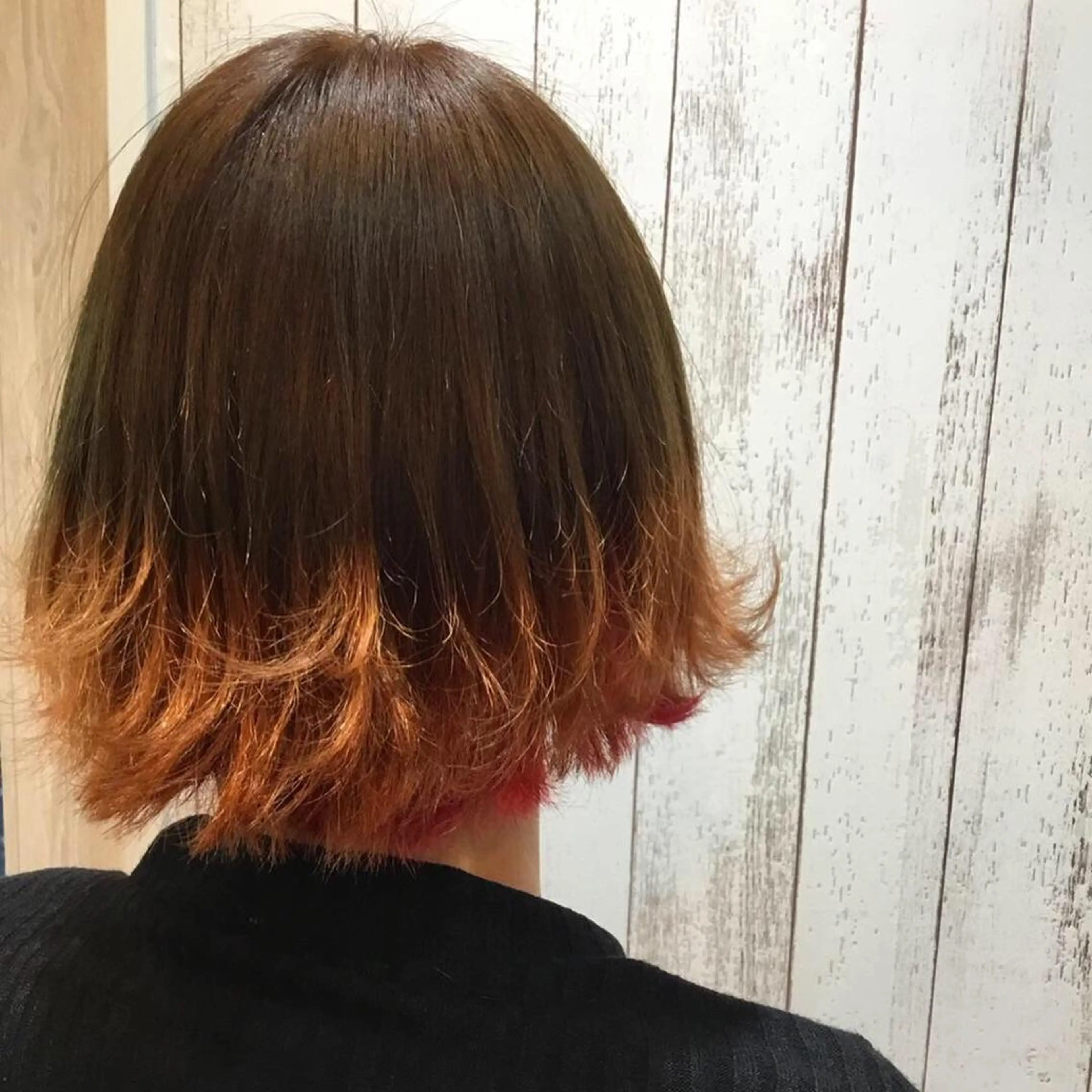 ショート カラー 金崎 新吾のヘアスタイル