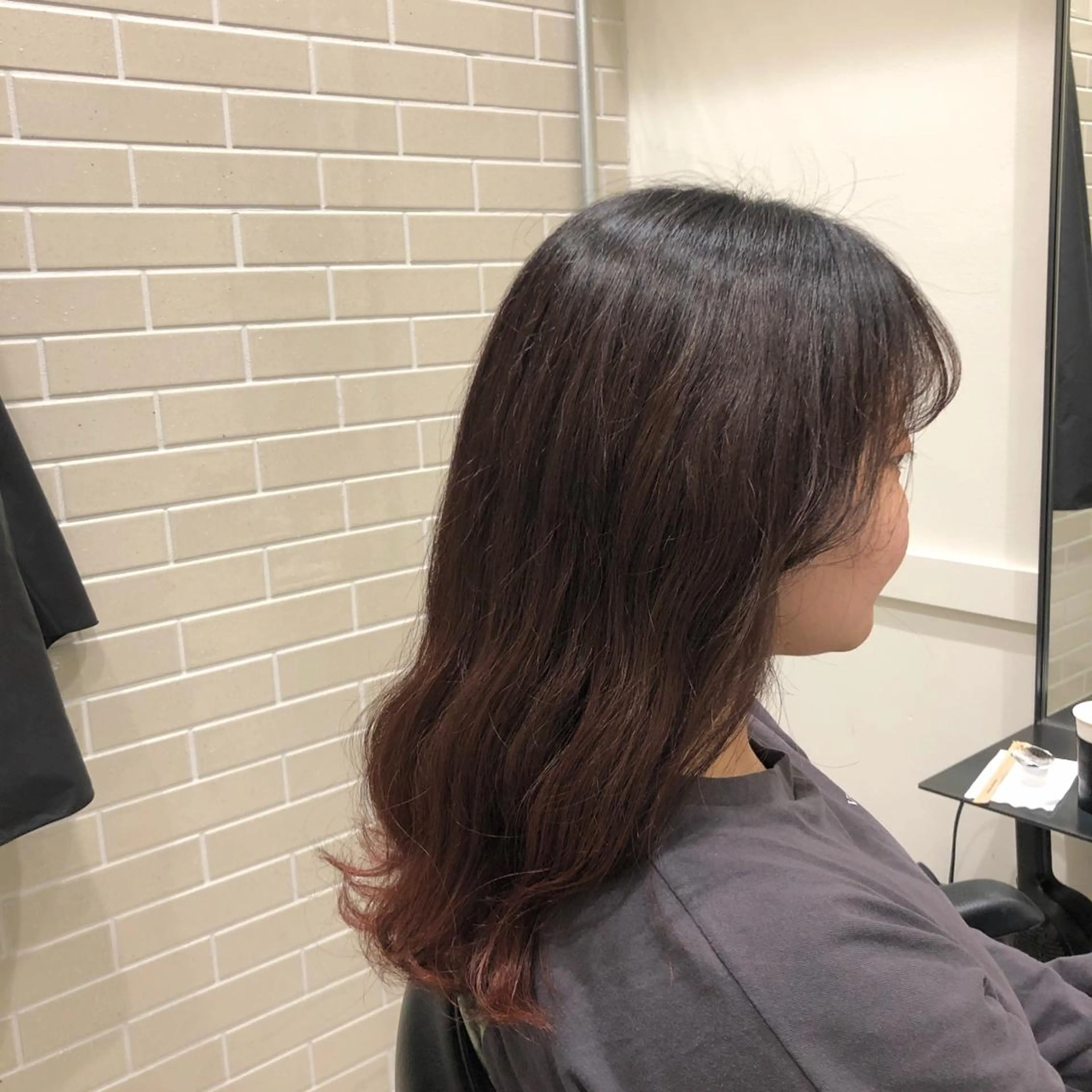 セミロング カラー グラデーションカラー ピンクカラー 🫧こおりやま なつみ🫧のヘアスタイル