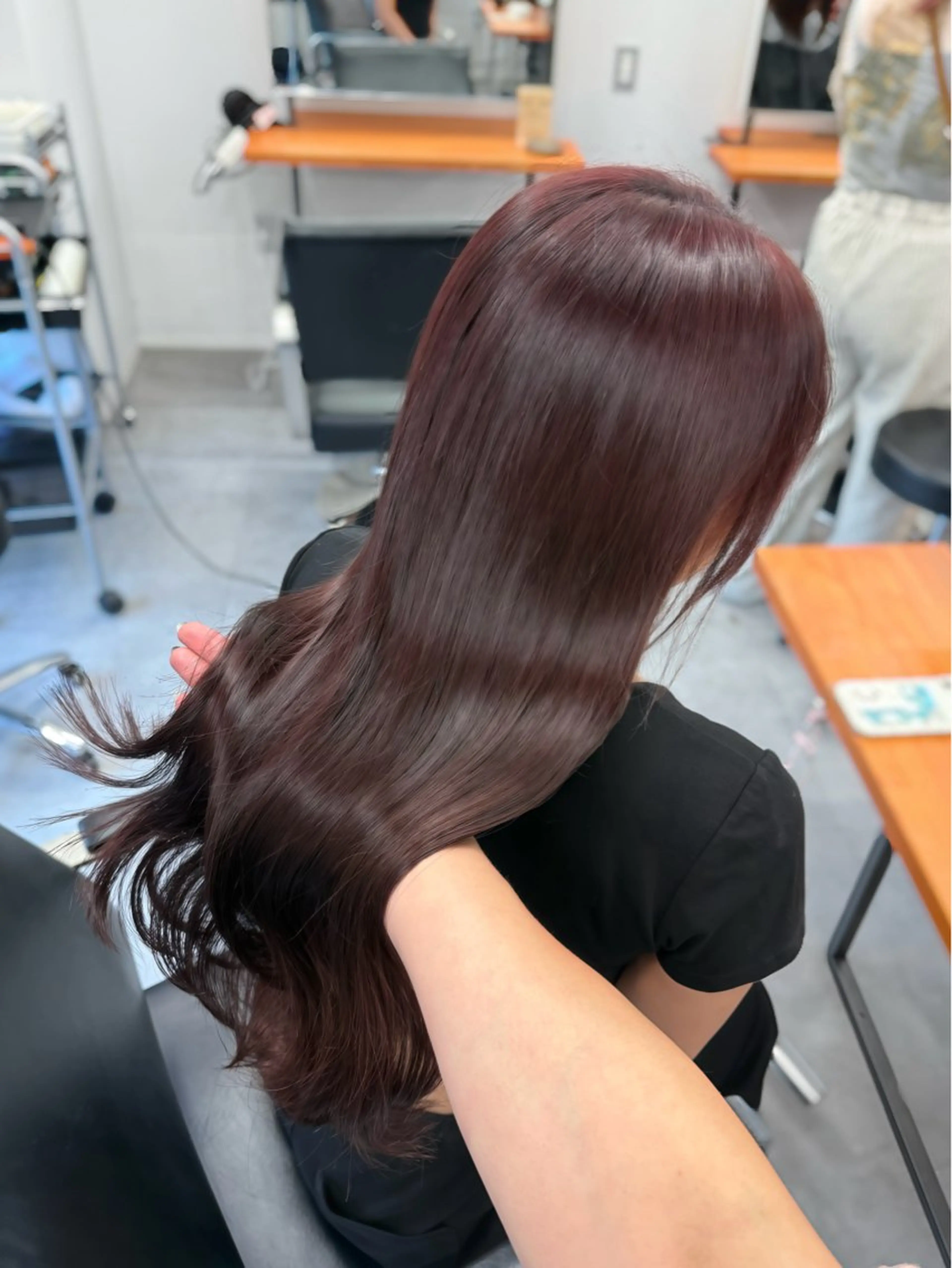 ロング カラー ミルクティーベージュ ❤︎レイヤー　MIAのヘアスタイル