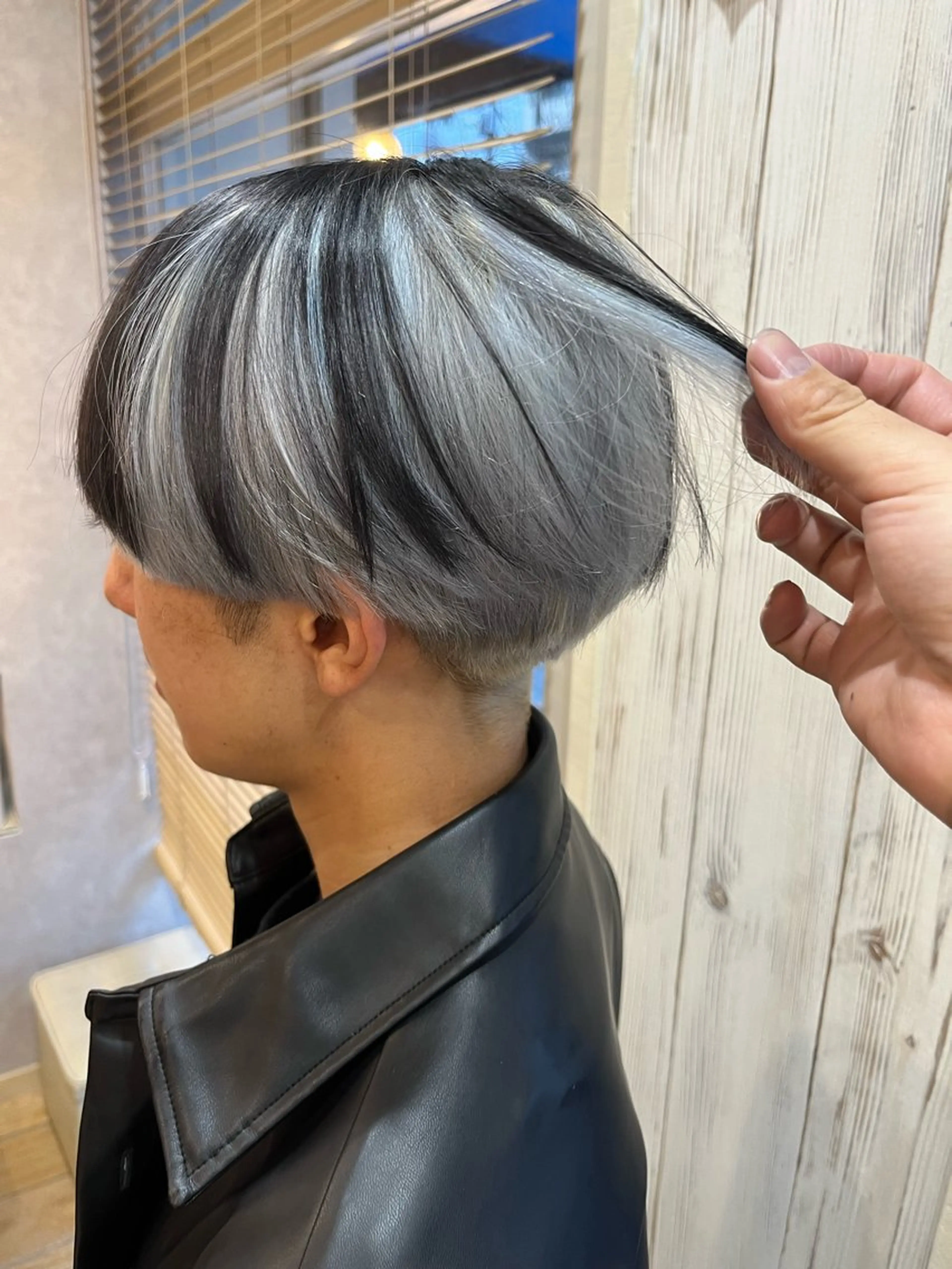 ショート カラー カット ヘアカラー 個性派ウルフ/メンズ /ブリーチ/渋谷のヘアスタイル