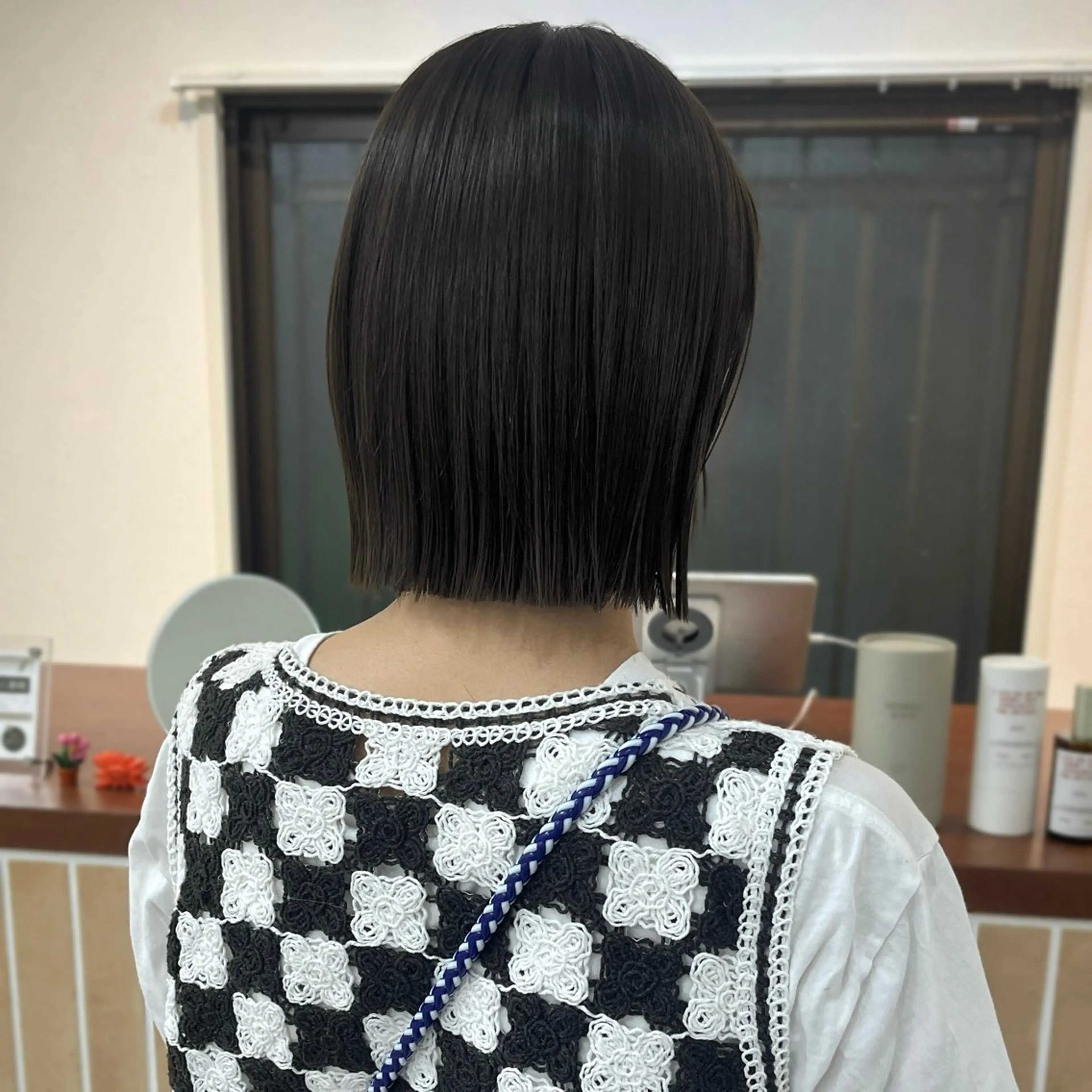 ショート カラー グレージュ オリーブグレージュ オリーブグレー ボブ カット ヘアカラー トリートメント ボブ/透明感カラー /坂口恵梨子のヘアスタイル