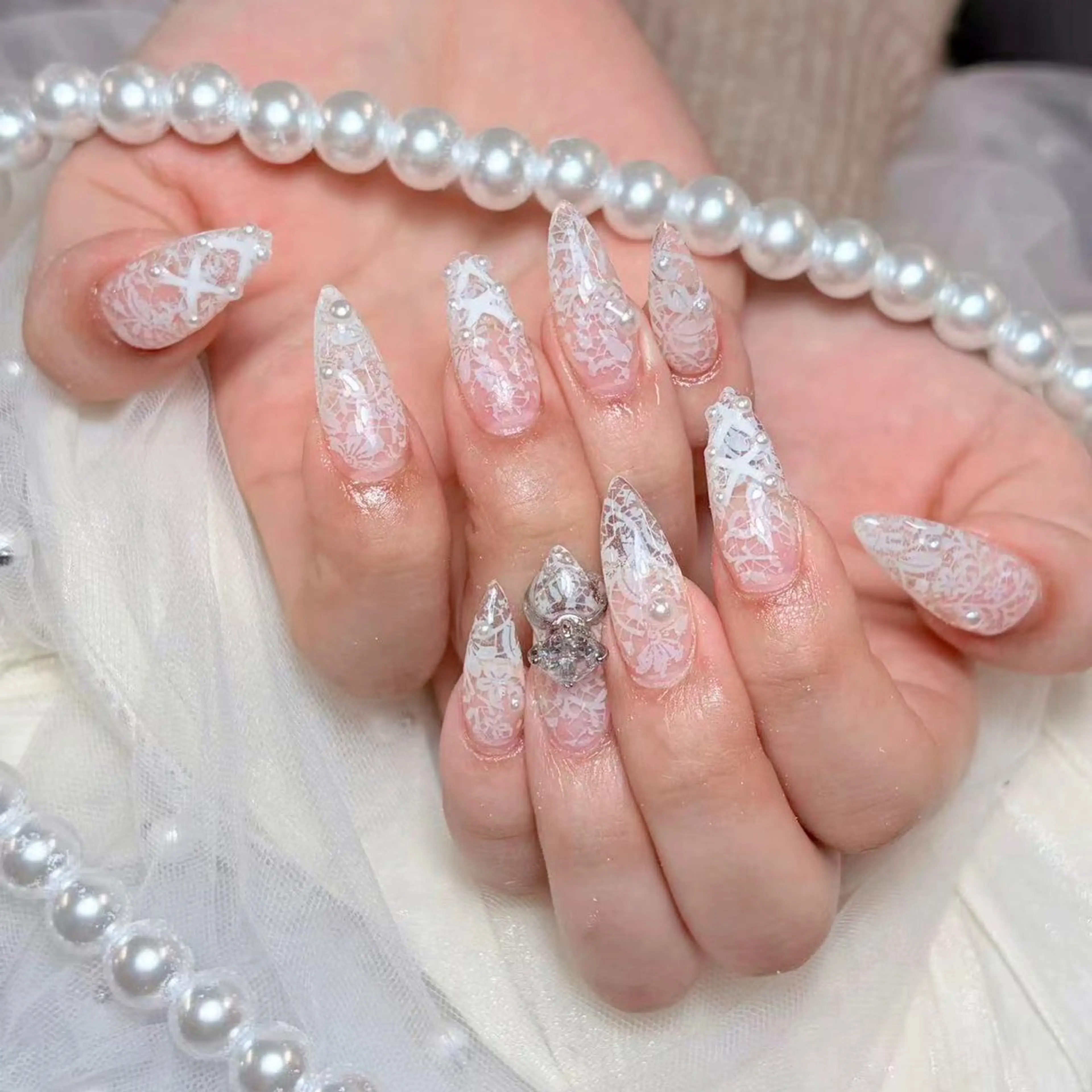 ネイル ハンドネイル 🎀nana🫧 ワンホンネイル🎀のネイルデザイン