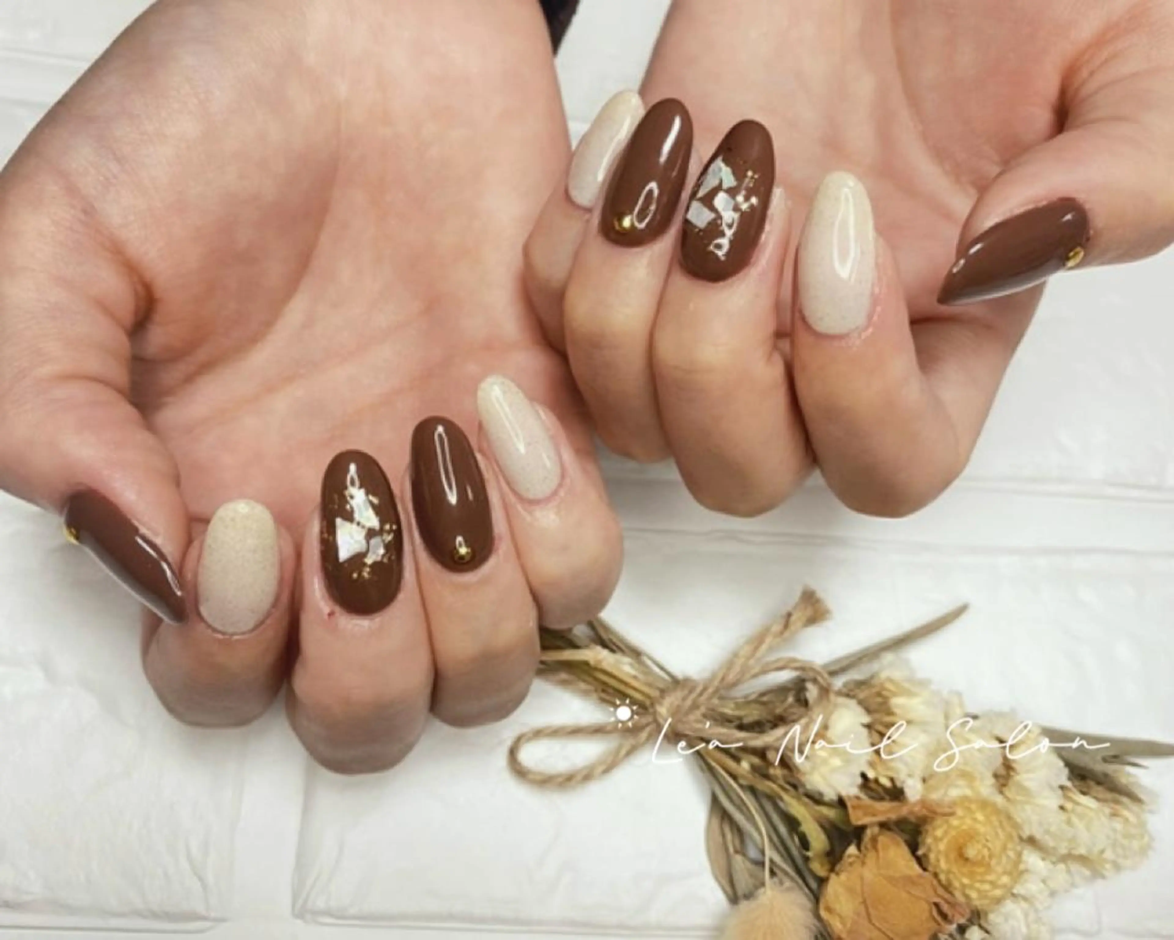 ショート カラー ネイル Le’a NailSalonのネイルデザイン