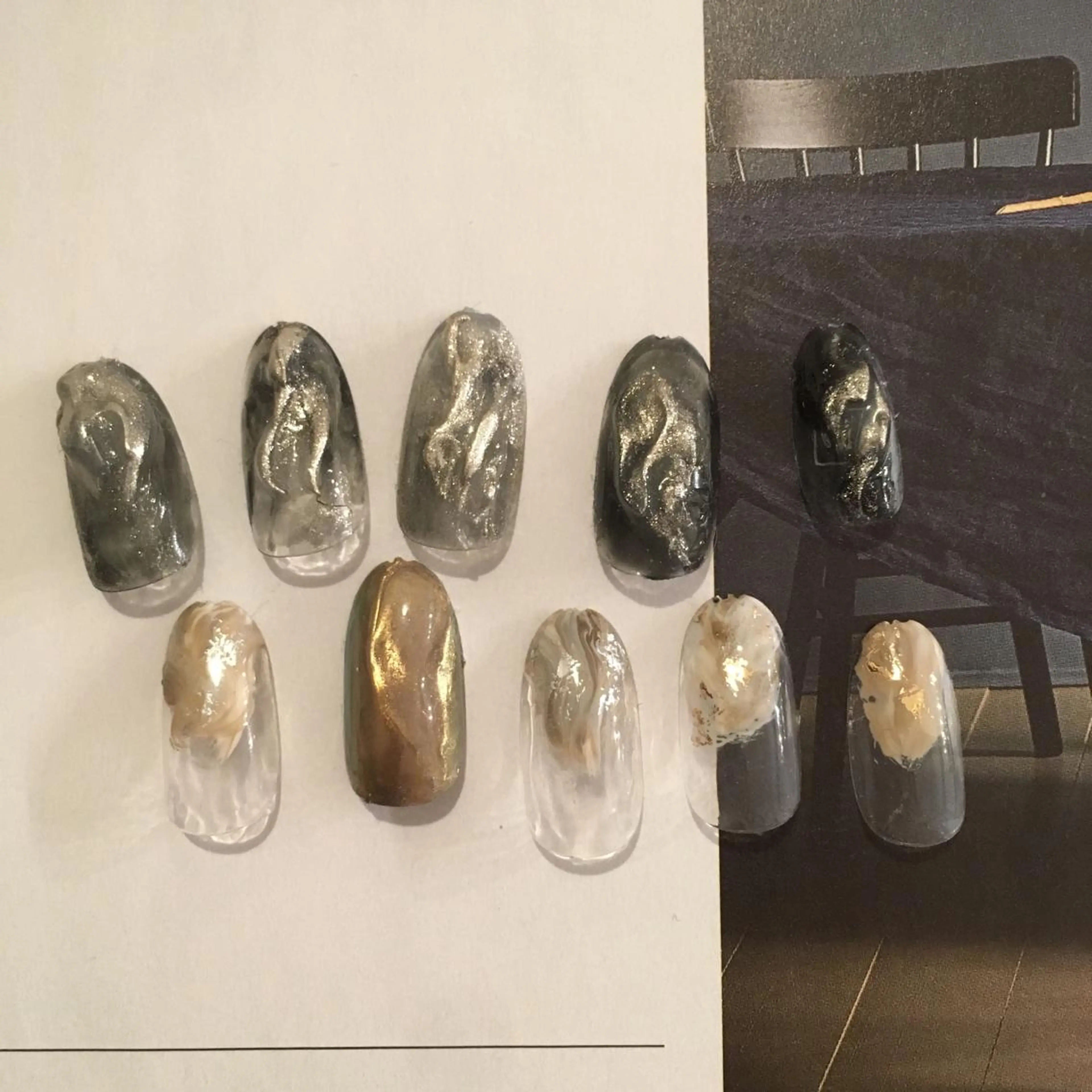 ネイル ブラウン ニュアンスネイル 栗林 実莉のネイルデザイン