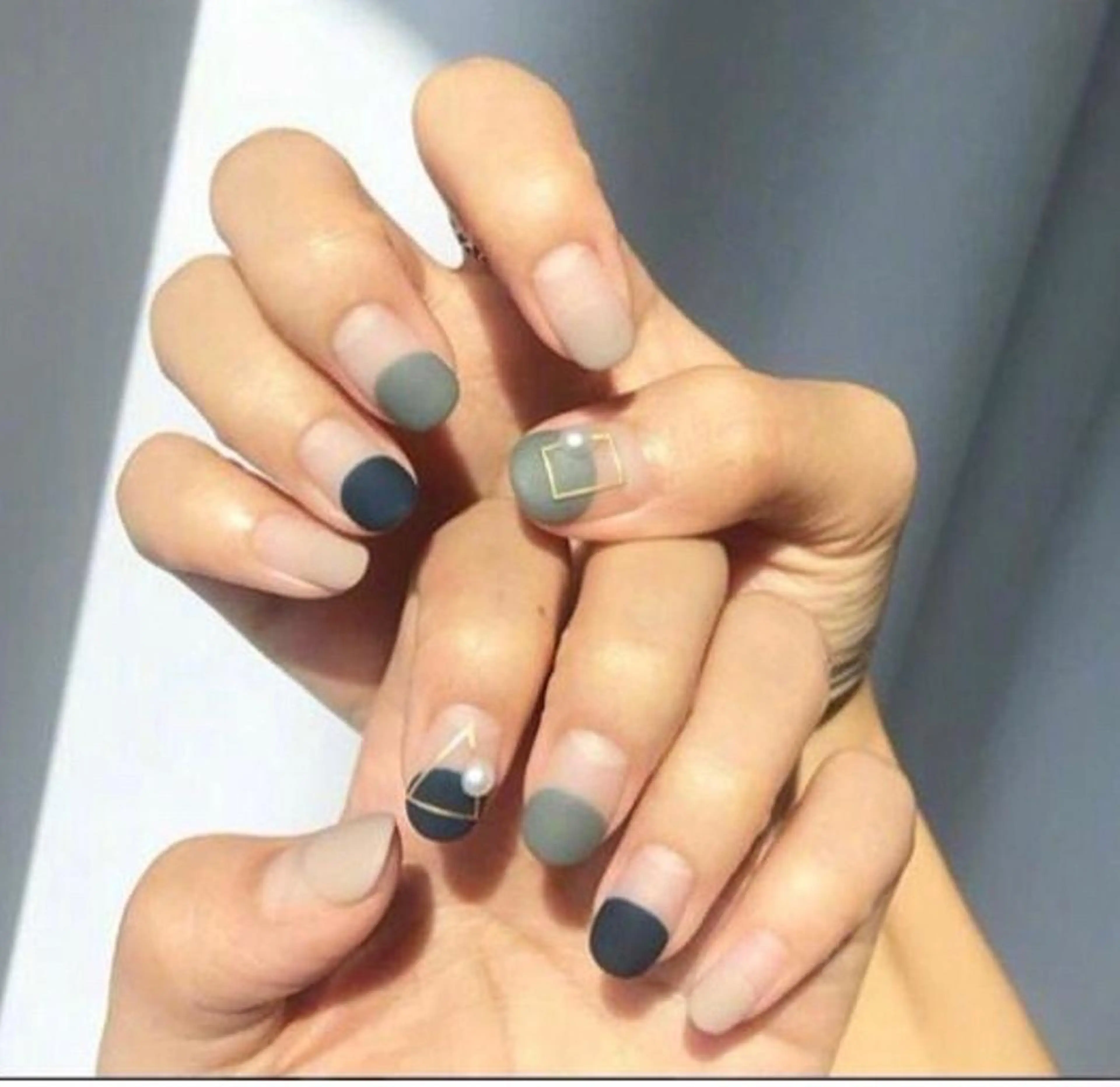 ネイル ハンドネイル ハンドケア キラー美　上野所属・キラー美 上野のネイルデザイン