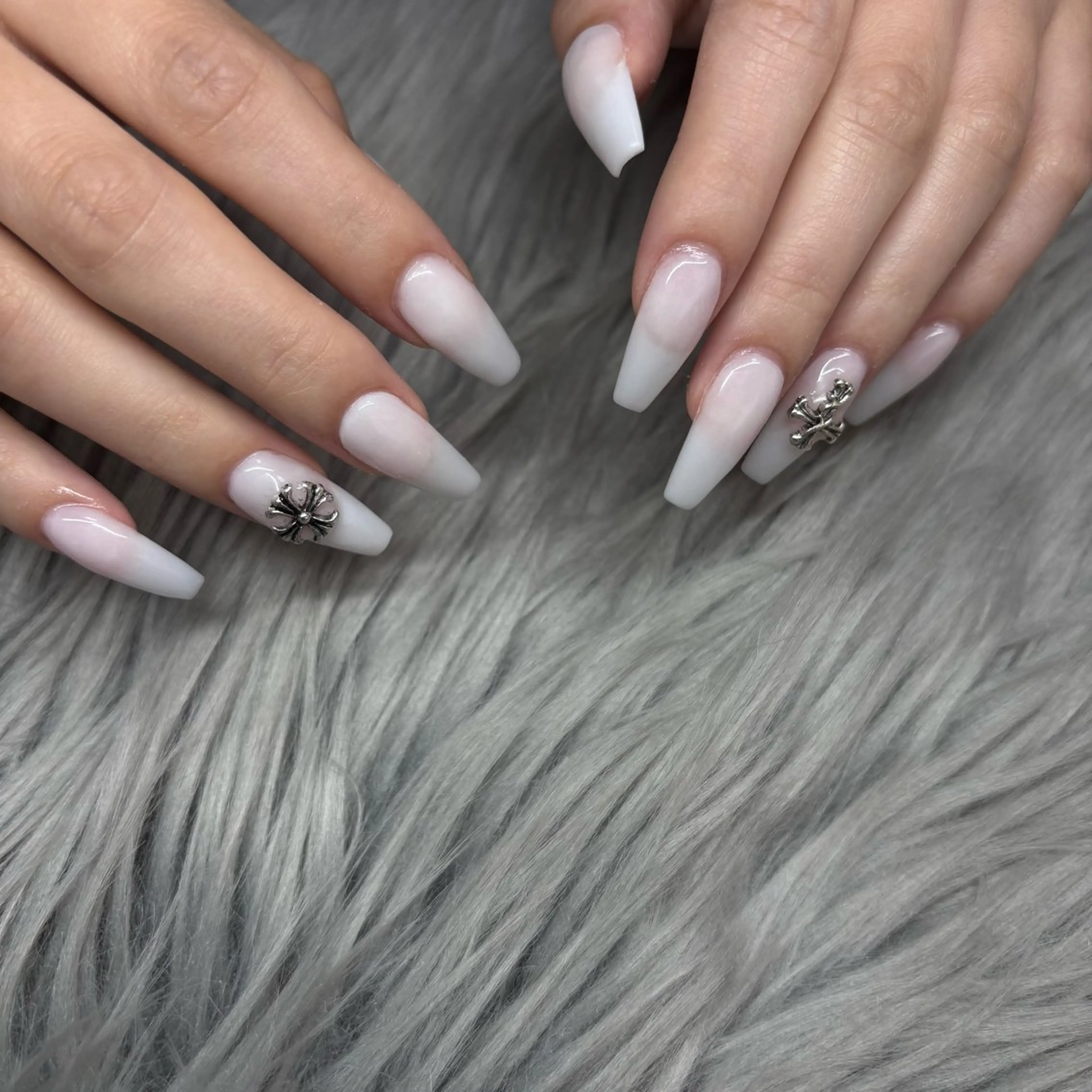 ネイル ハンドネイル Lavia❄️ kahoのネイルデザイン