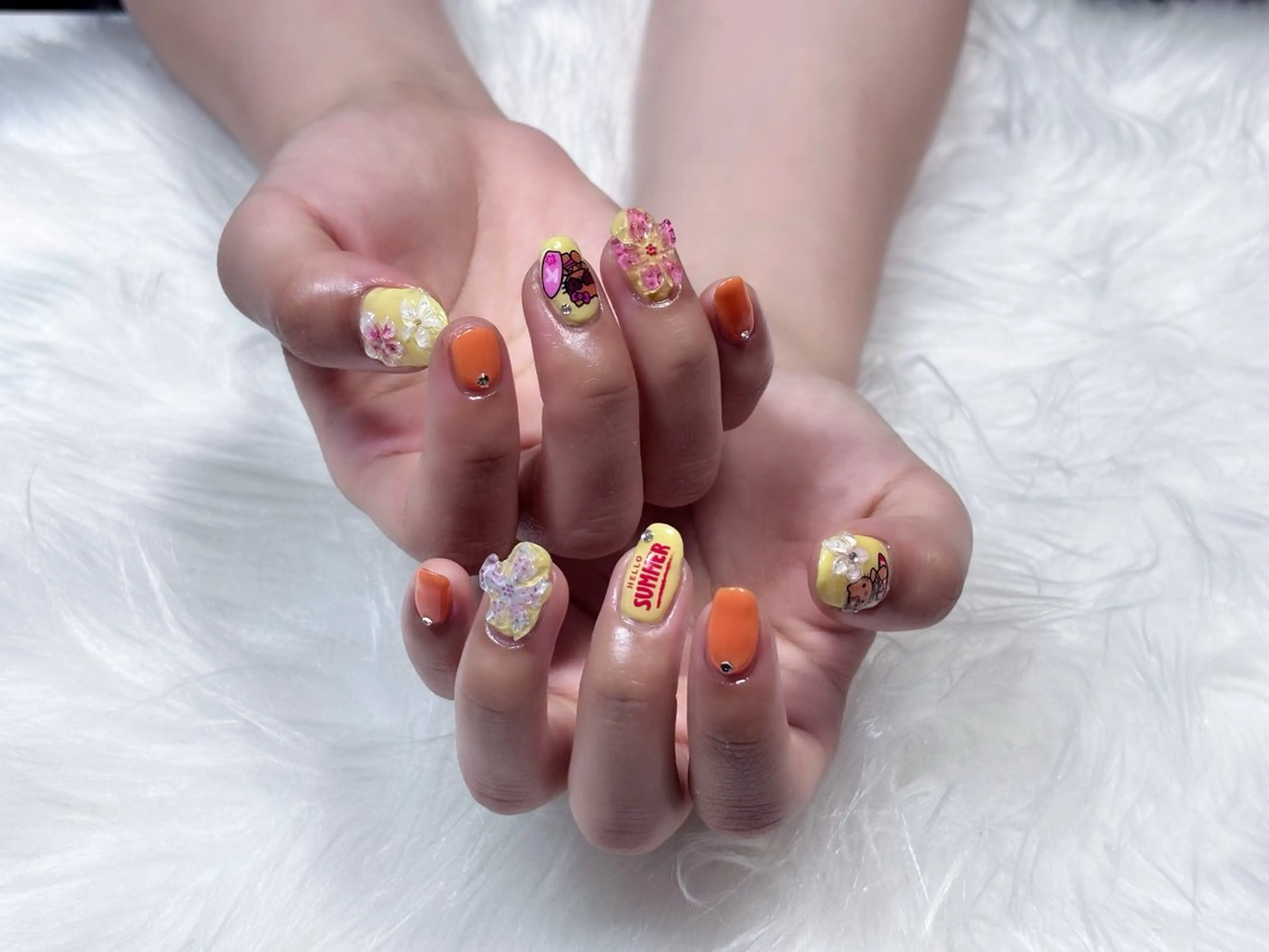 ネイル ハンドネイル フットネイル 番園 あかねのネイルデザイン