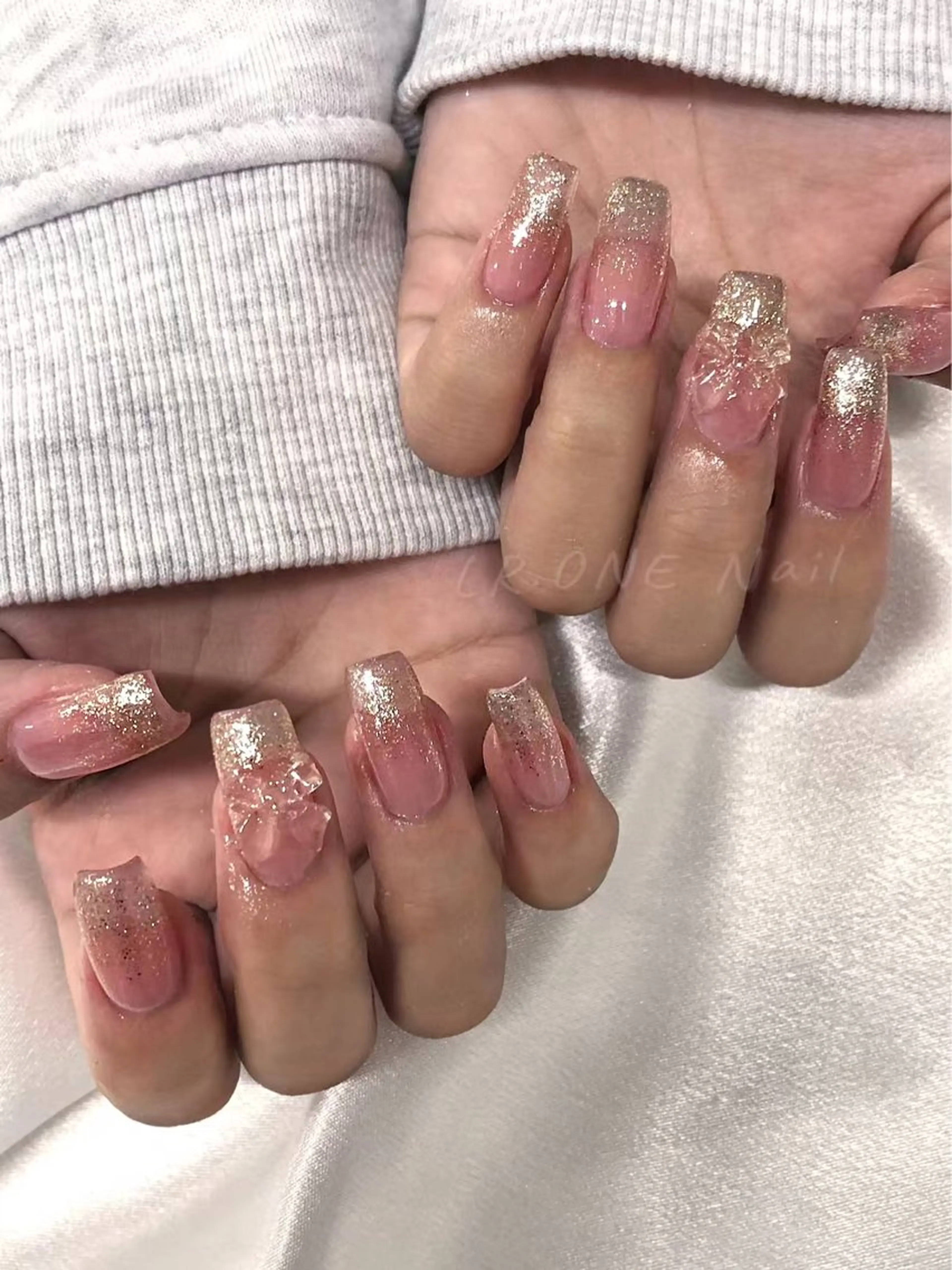 ネイル ハンドネイル LR.ONE ヨウのネイルデザイン