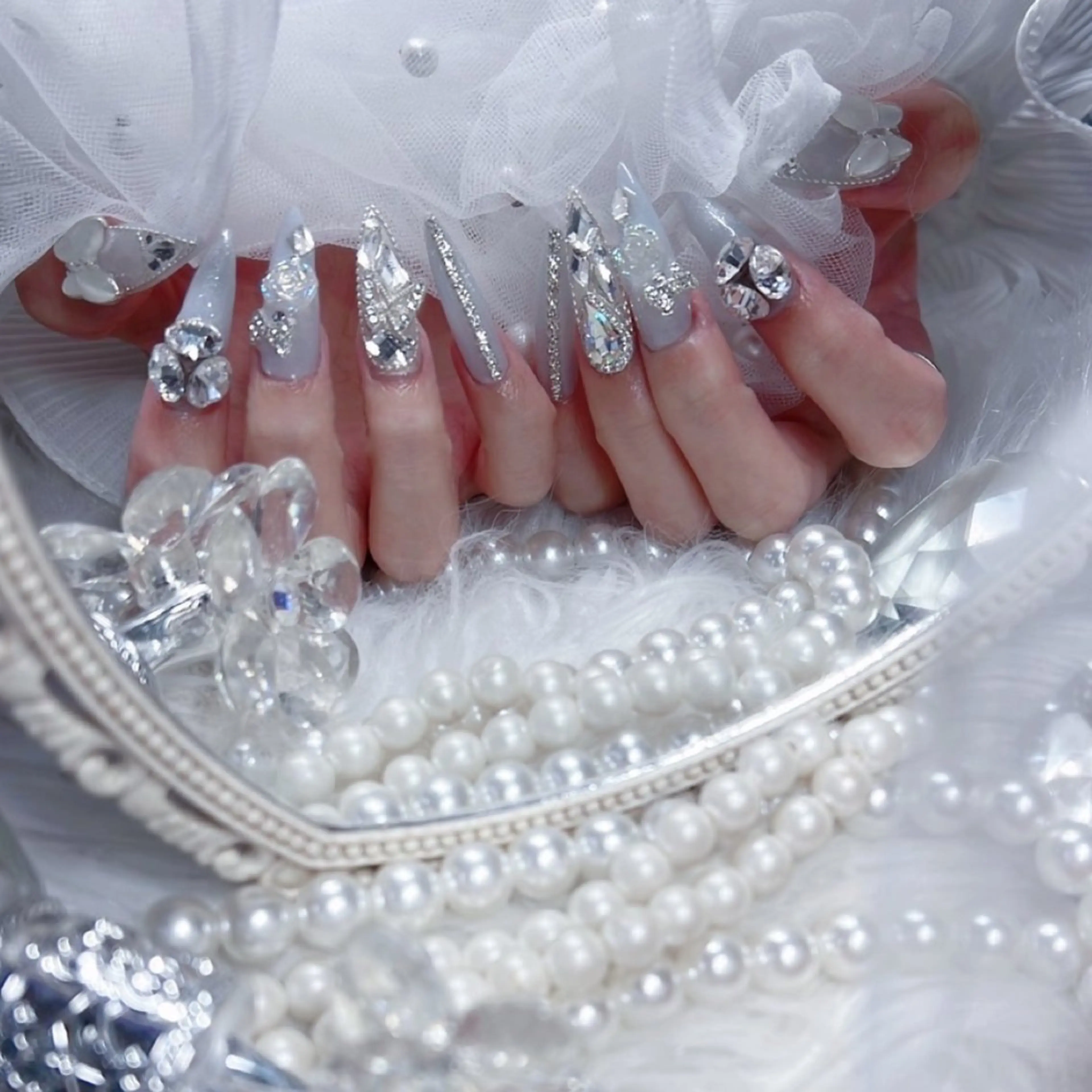 ネイル ハンドネイル Yudia Minoriのネイルデザイン