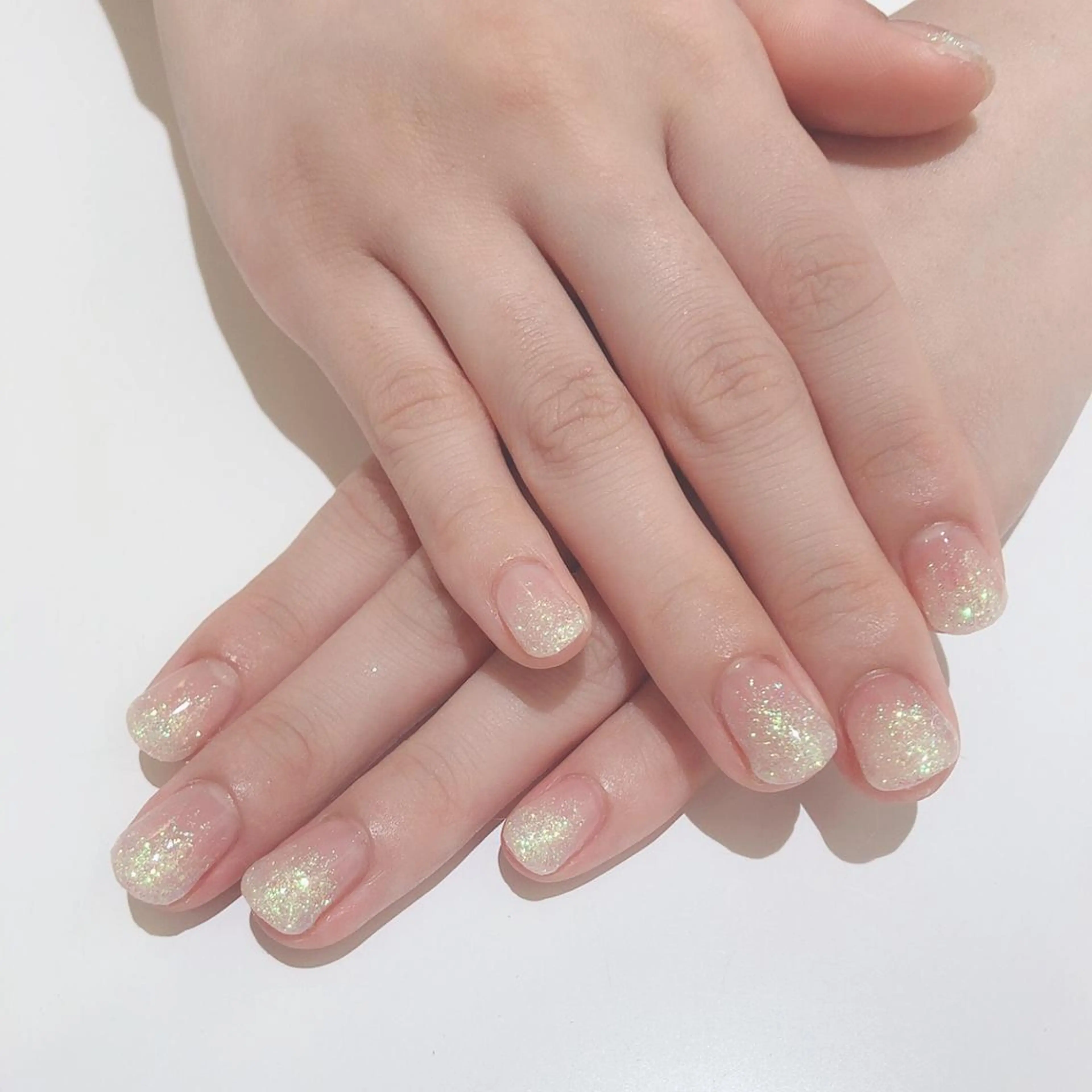 ネイル classic 新横浜所属・山田 暉のネイルデザイン